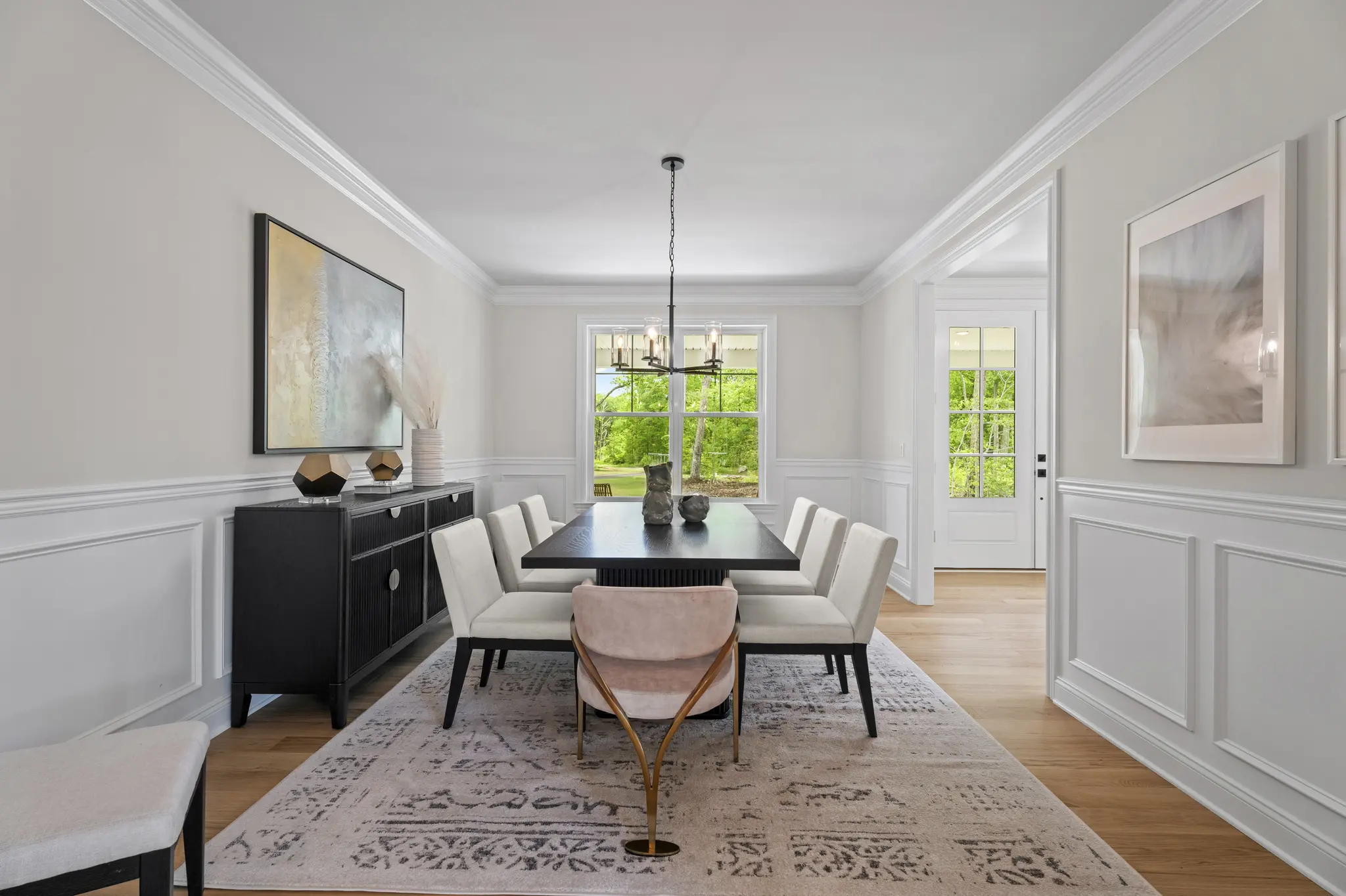 Highland - Interior Photo 7