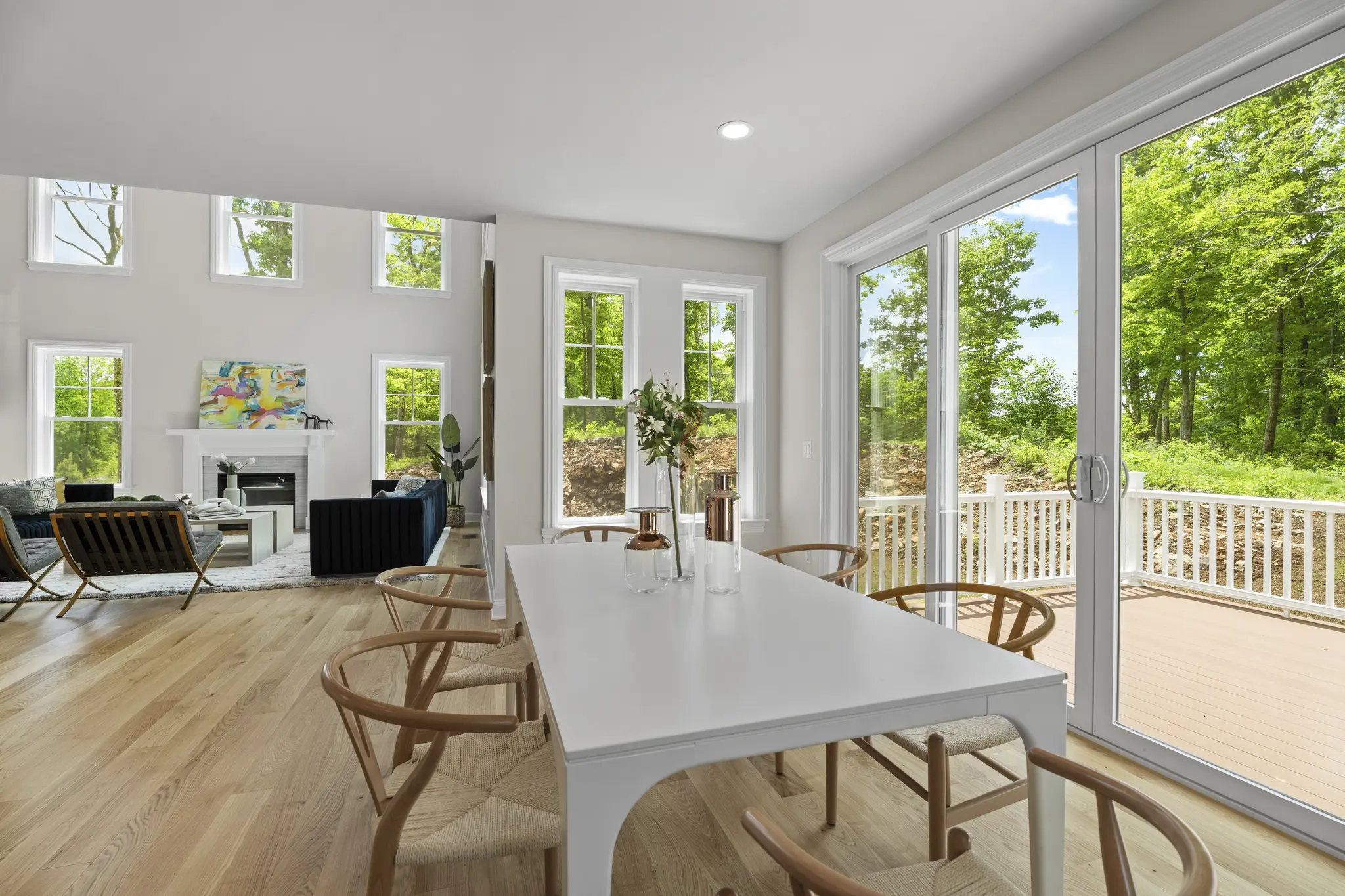 Highland - Interior Photo 22