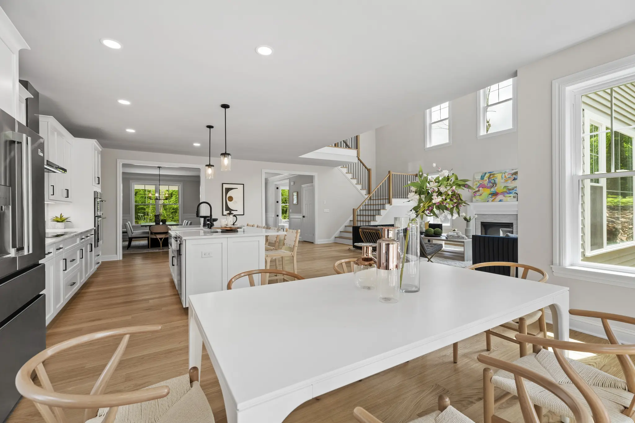 Highland - Interior Photo 23