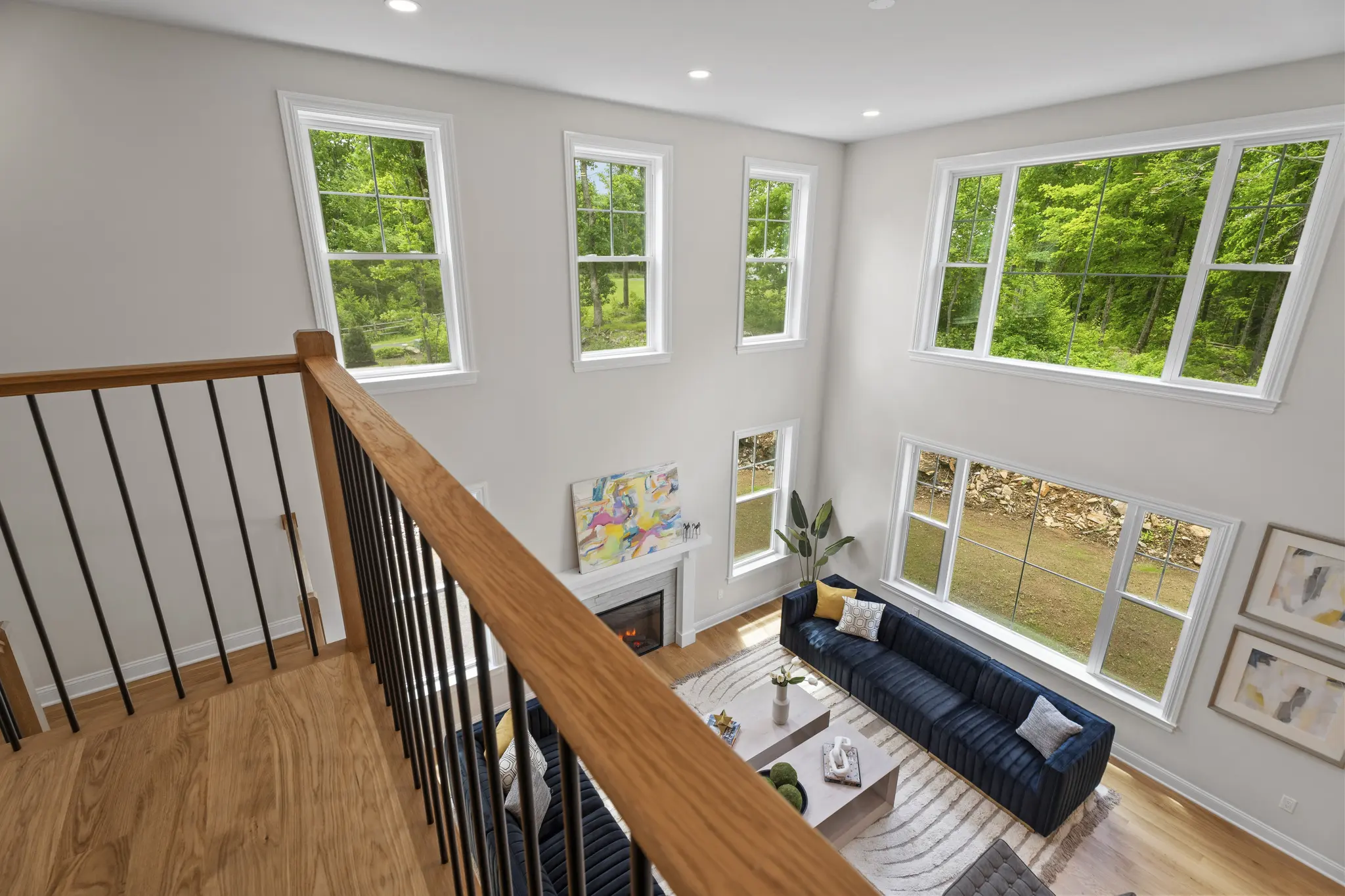 Highland - Interior Photo 32