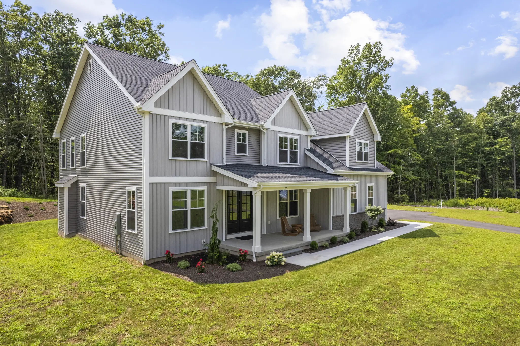 Highland - Interior Photo 43