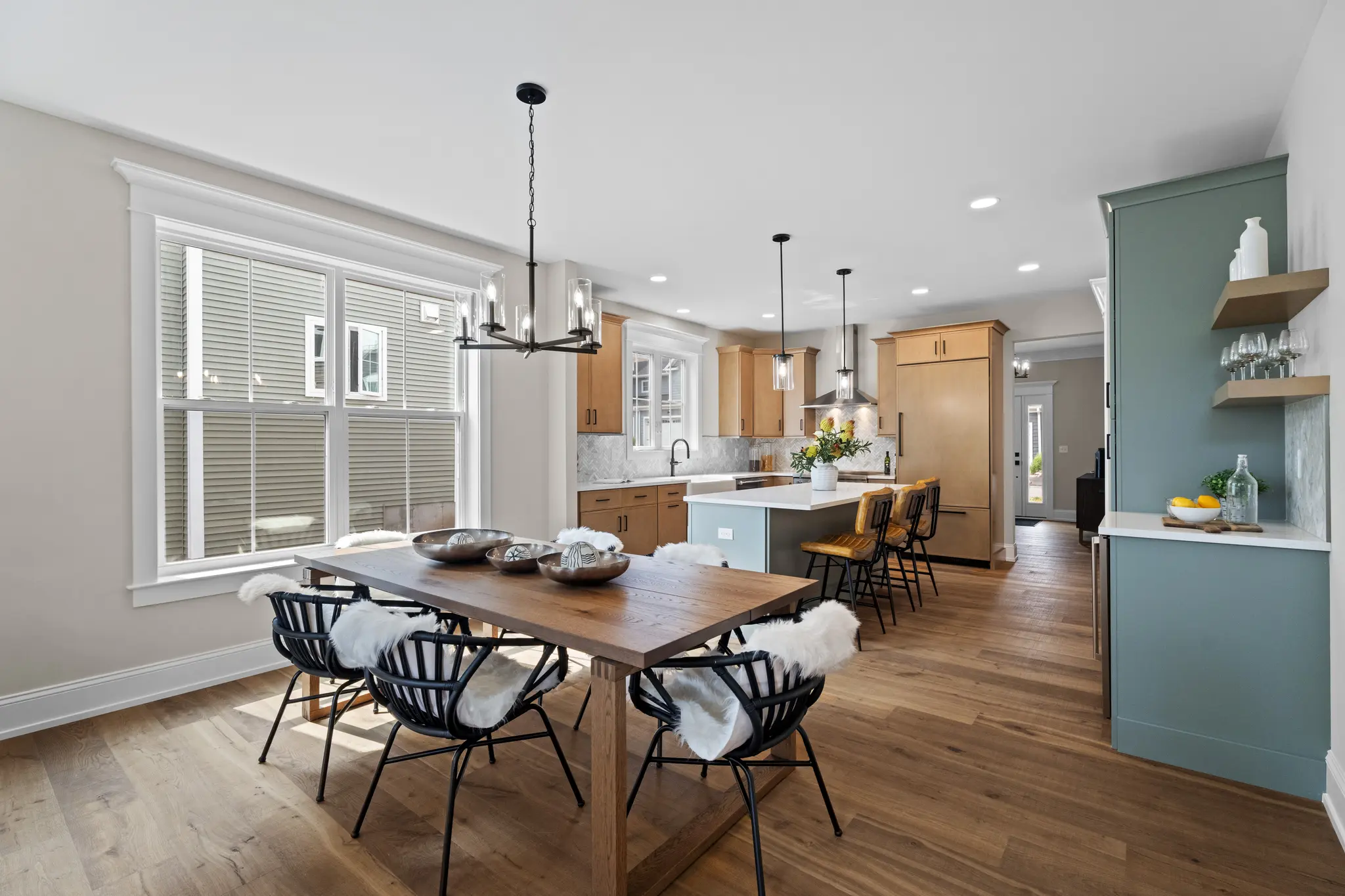 Carriage Home - Interior Photo 13