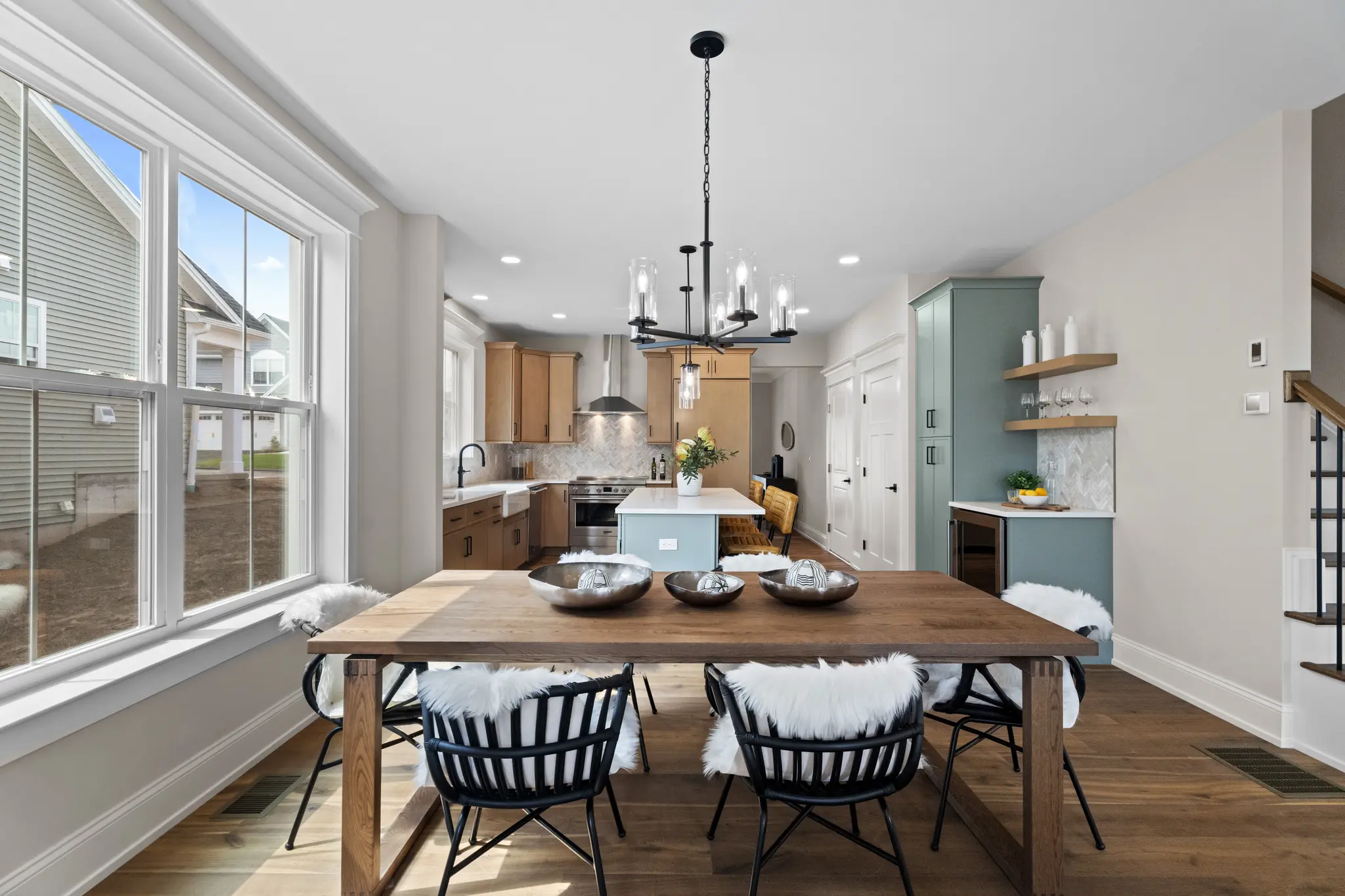 Carriage Home - Interior Photo 14