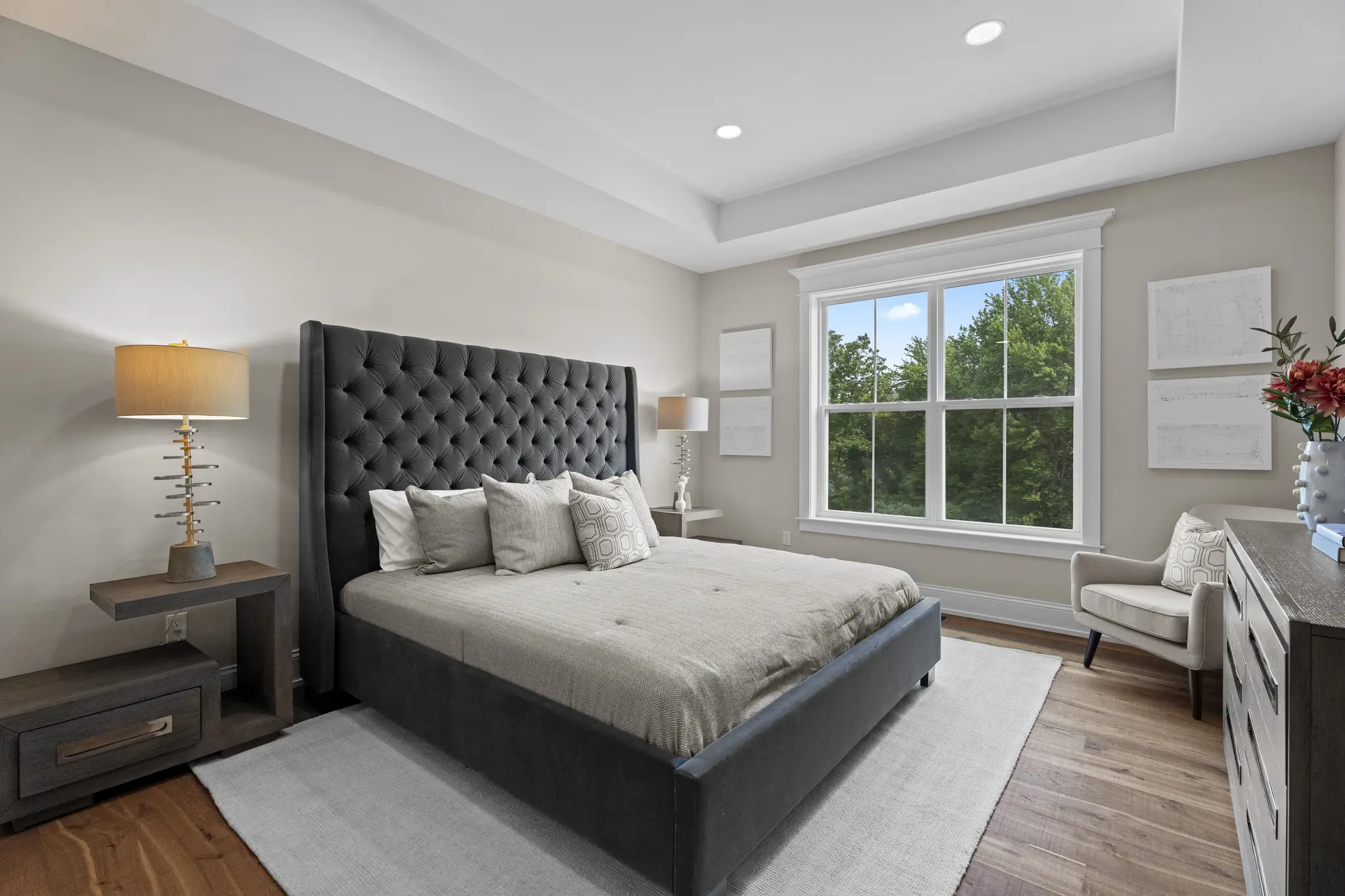 Carriage Home - Interior Photo 21