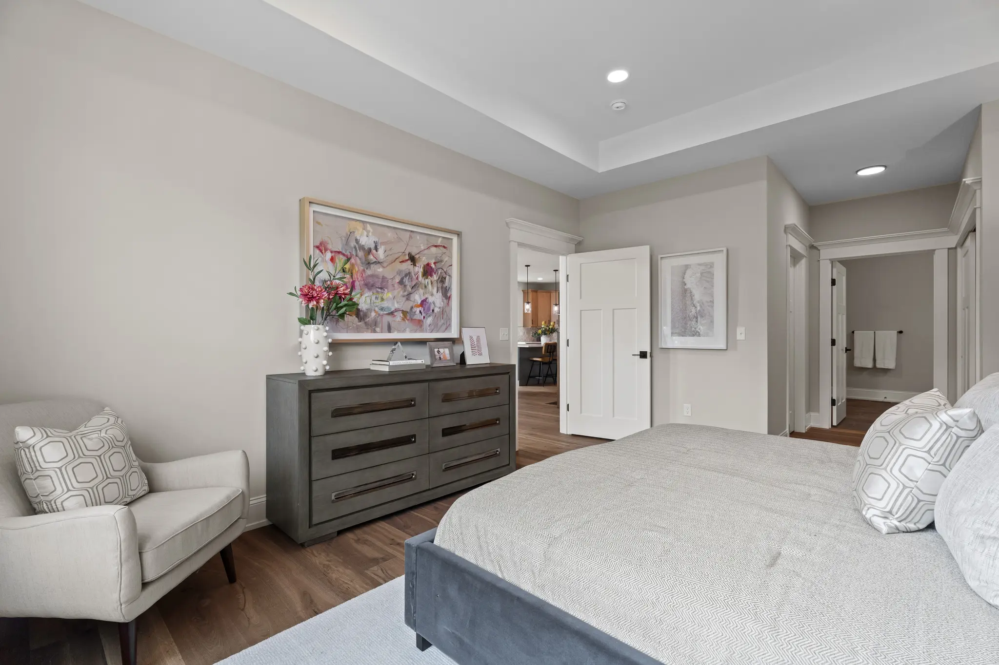 Carriage Home - Interior Photo 23