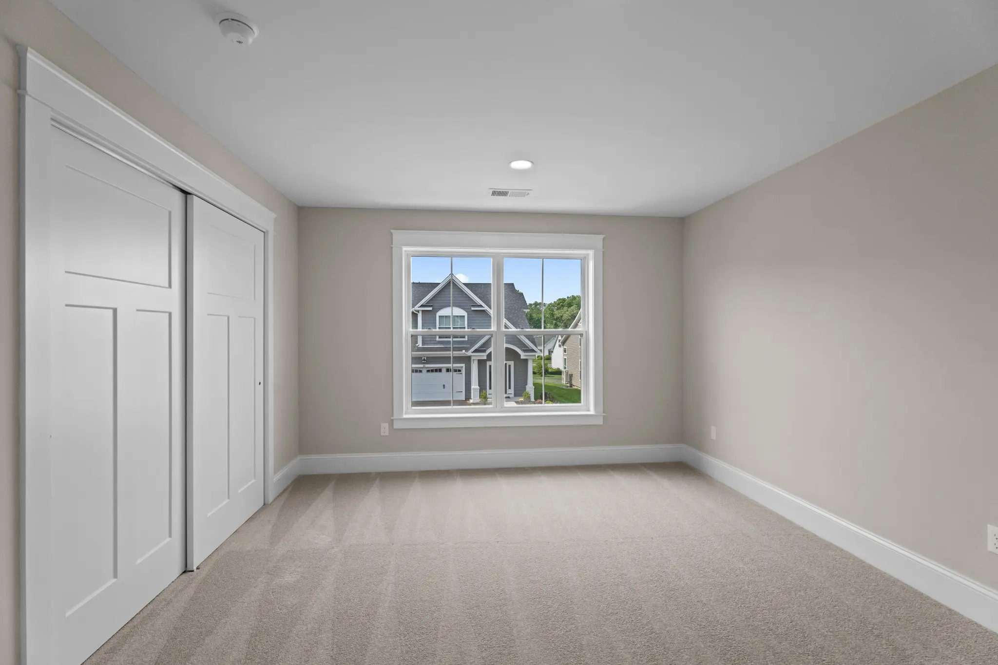 Carriage Home - Interior Photo 34