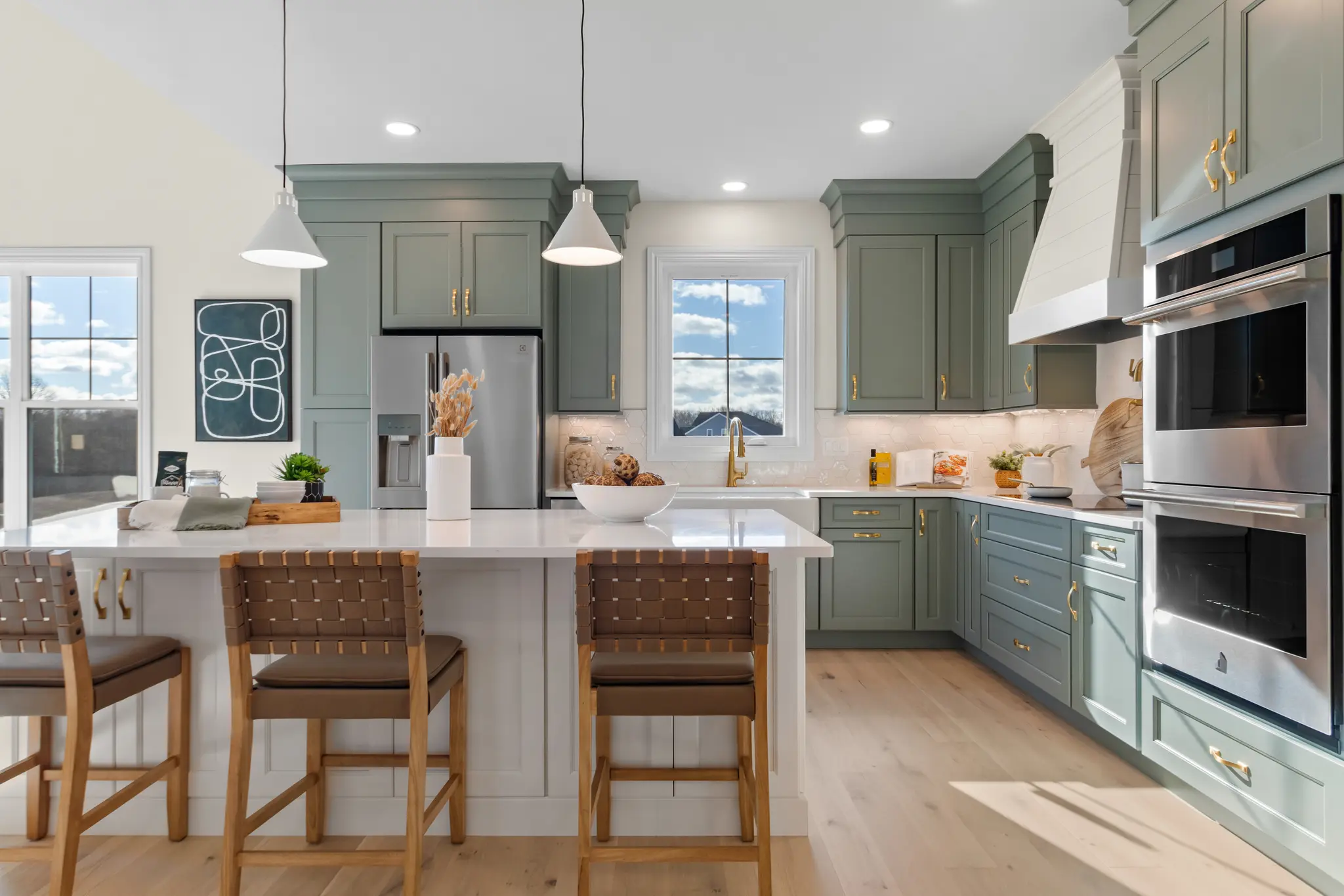 Monroe - Interior Photo 8