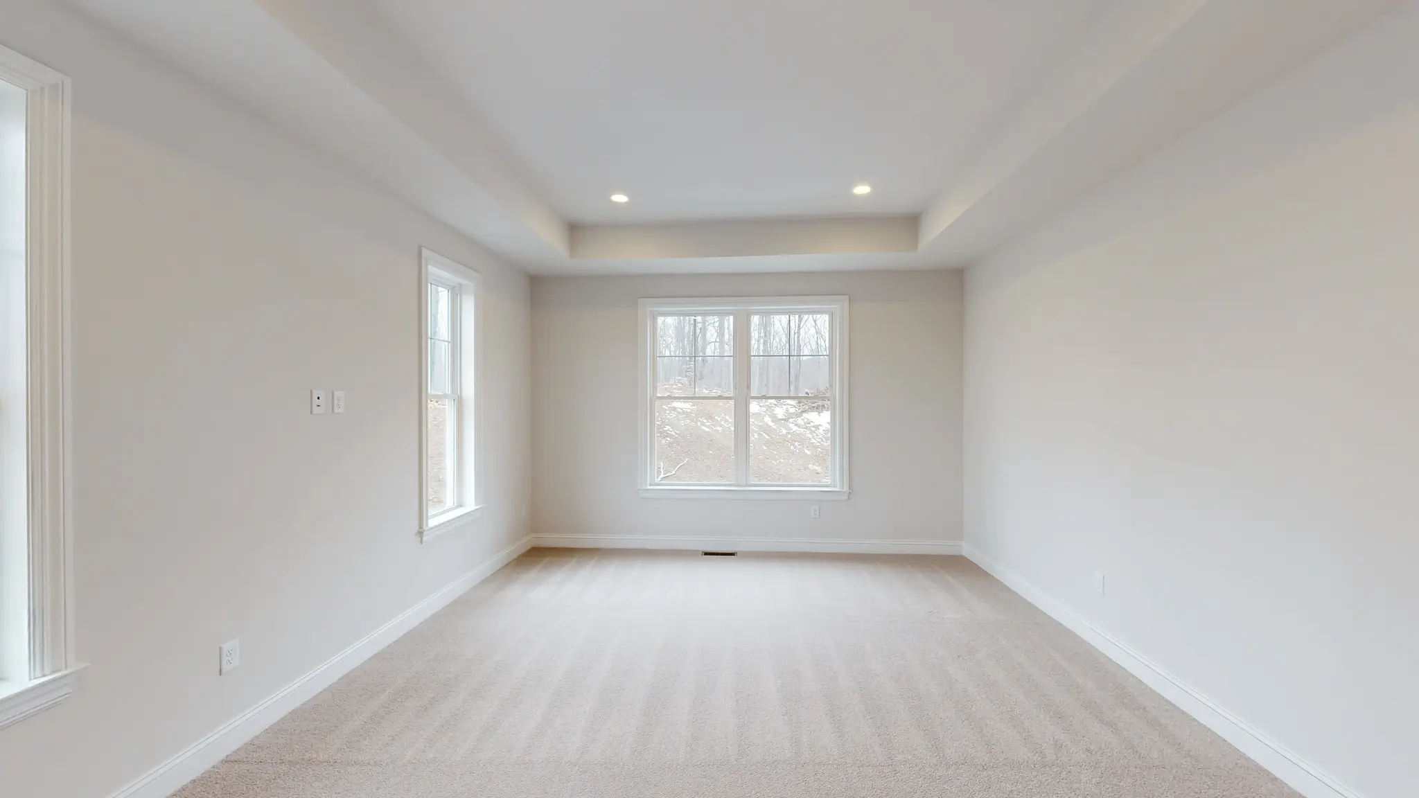 Waramaug - Interior Photo 10