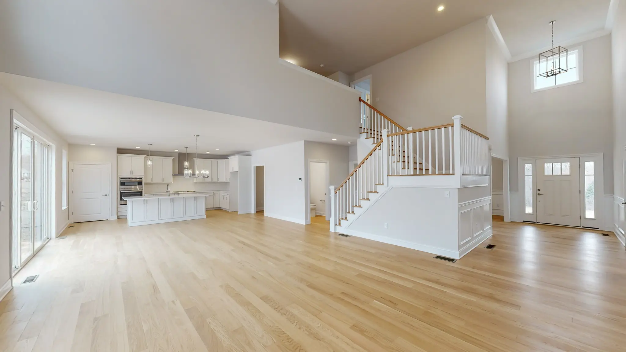 Waramaug - Interior Photo 6