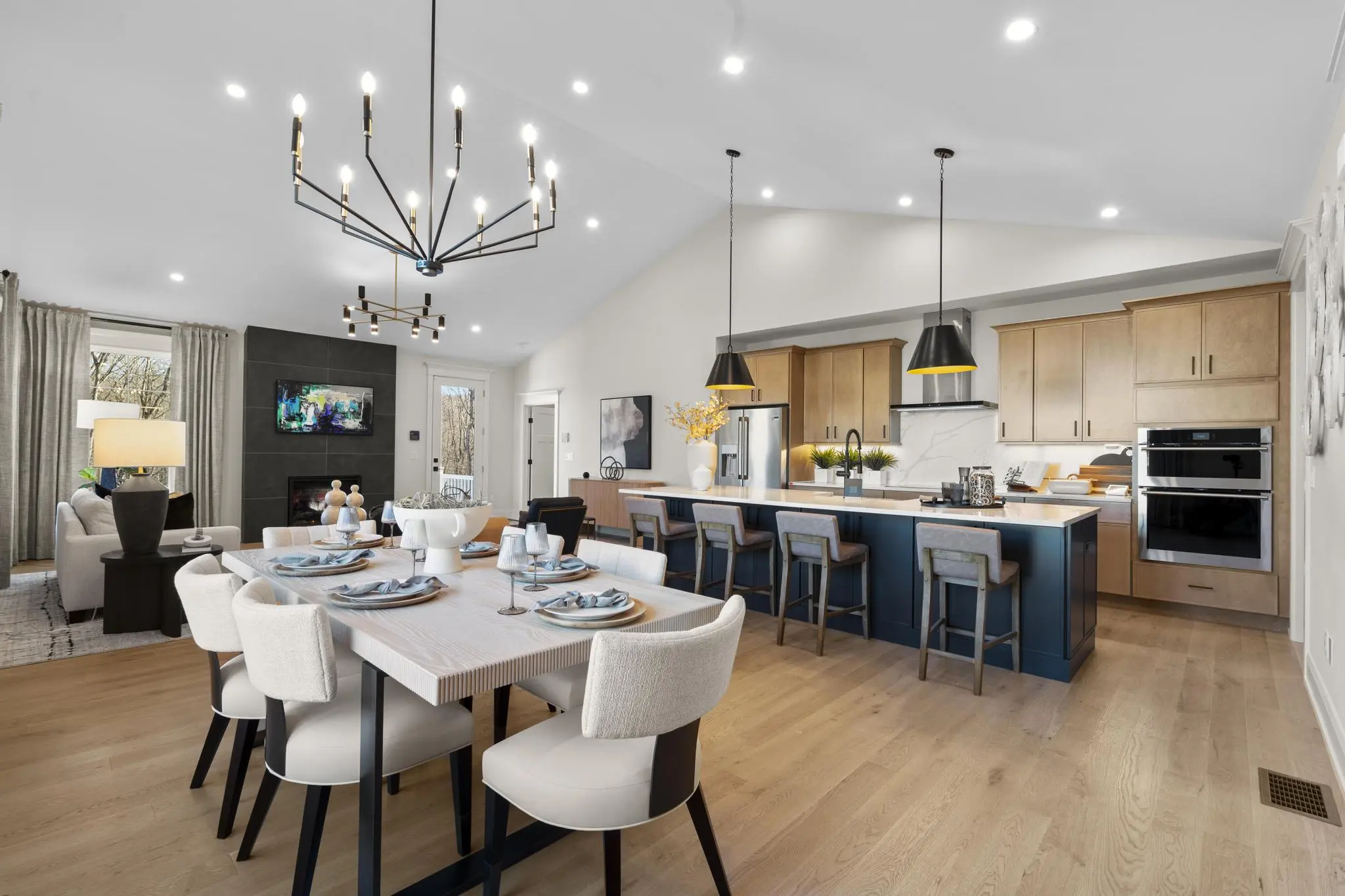 Bethpage - Interior Photo 19