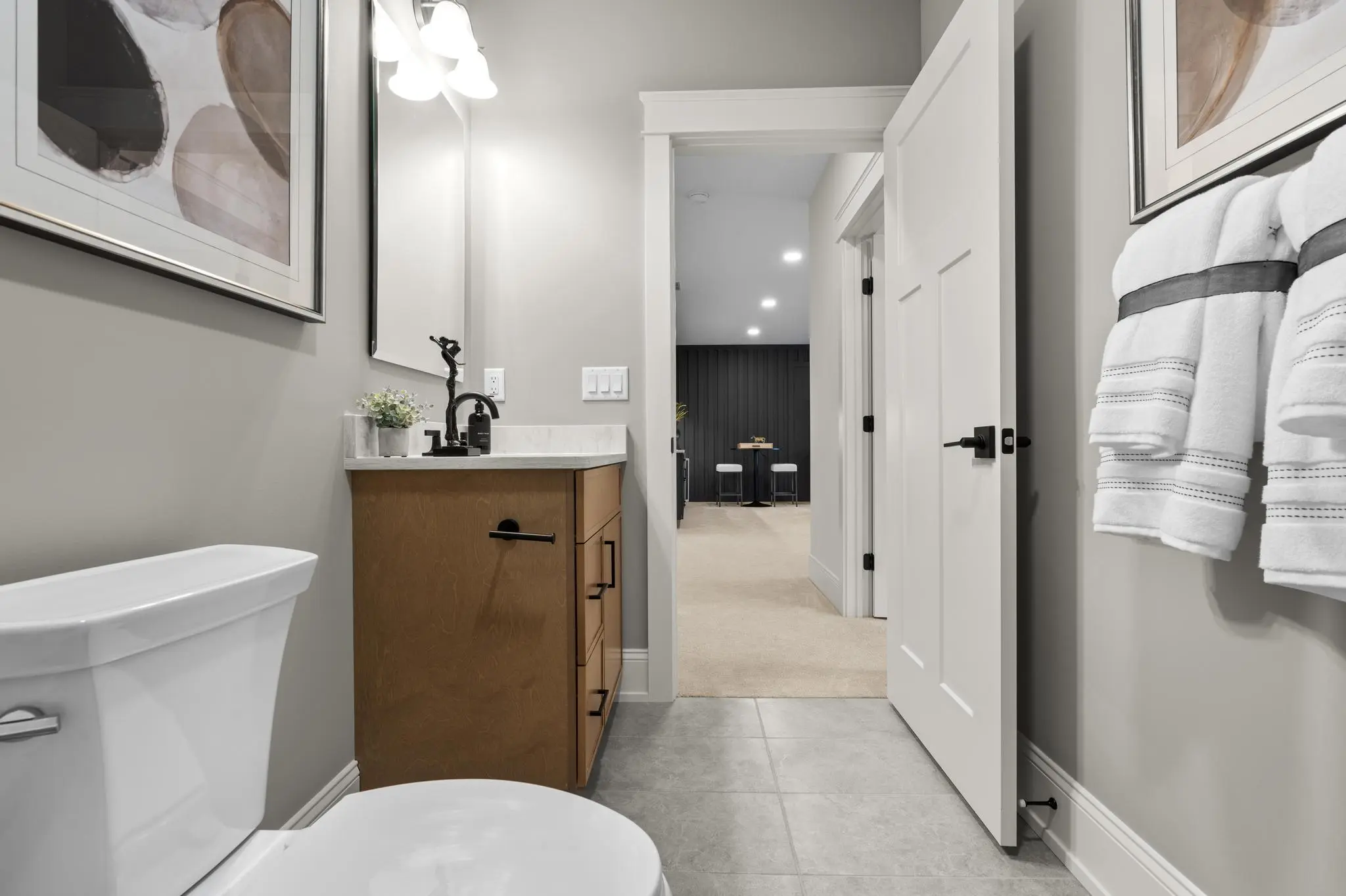 Bethpage - Interior Photo 64