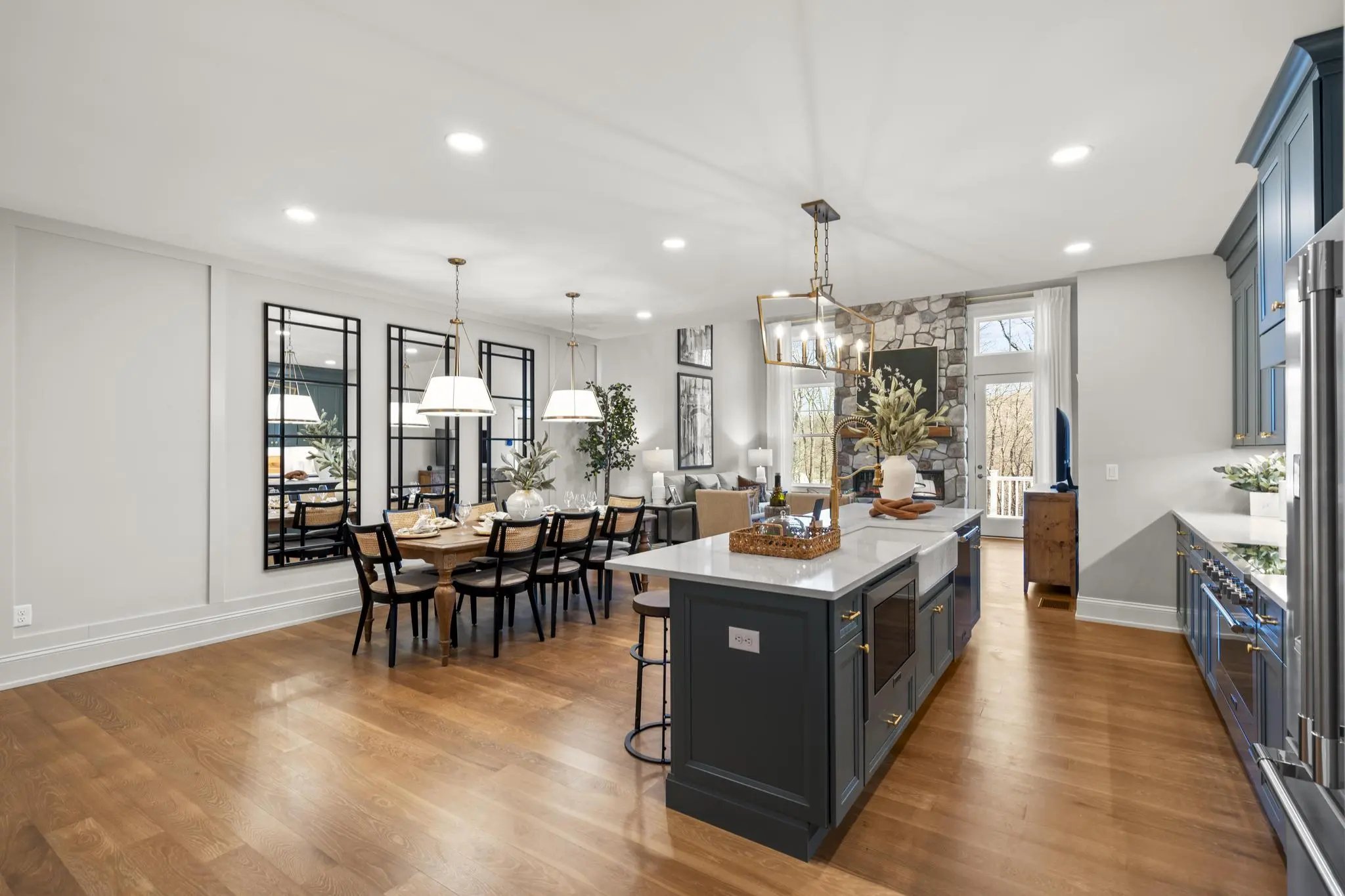 Sawgrass - Interior Photo 12