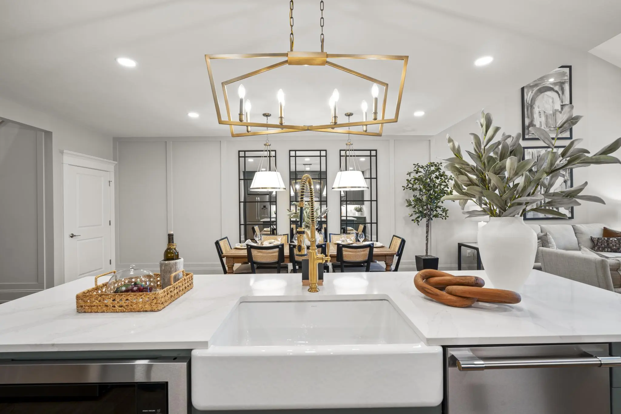 Sawgrass - Interior Photo 19