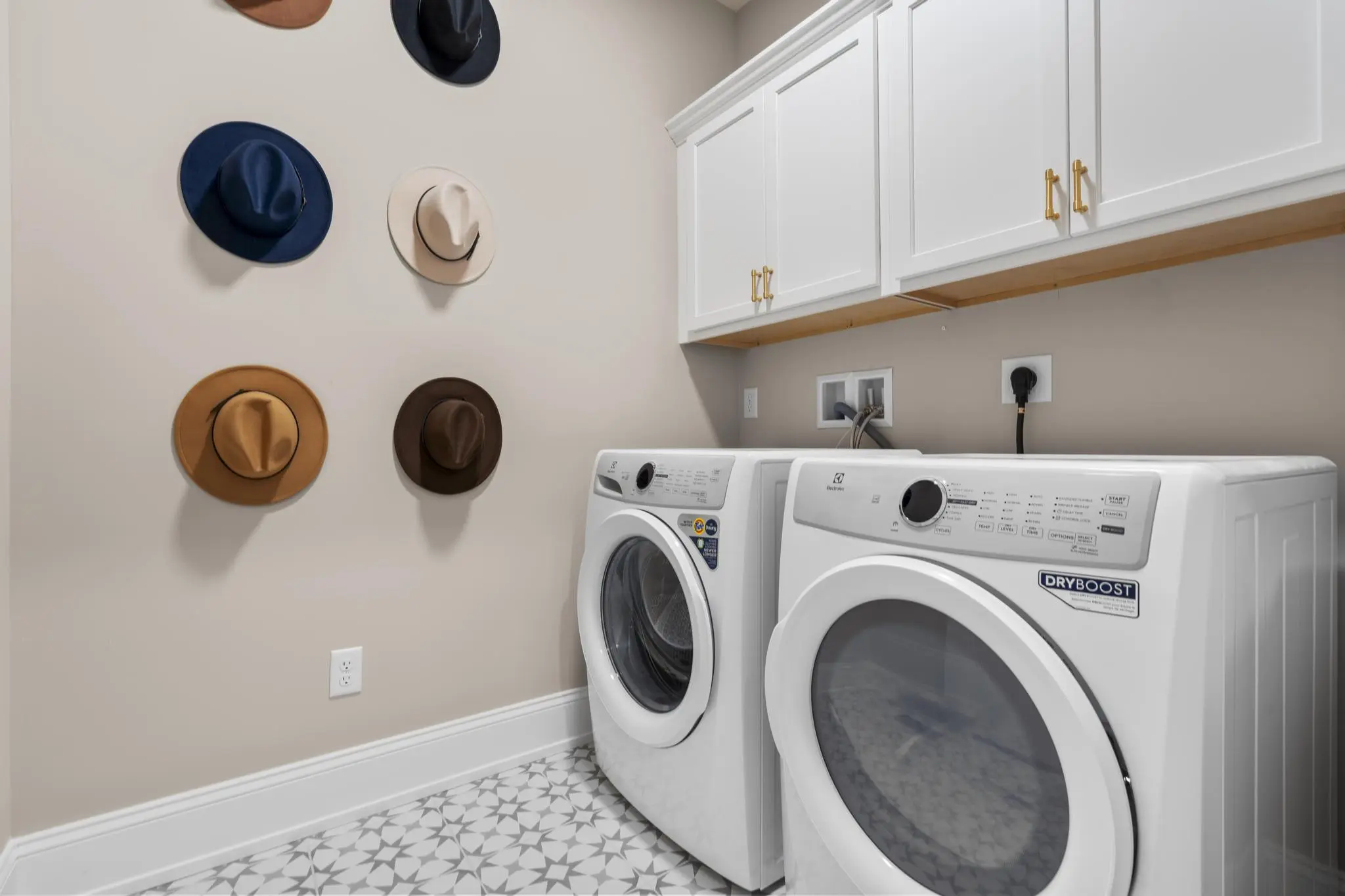 Sawgrass - Interior Photo 29