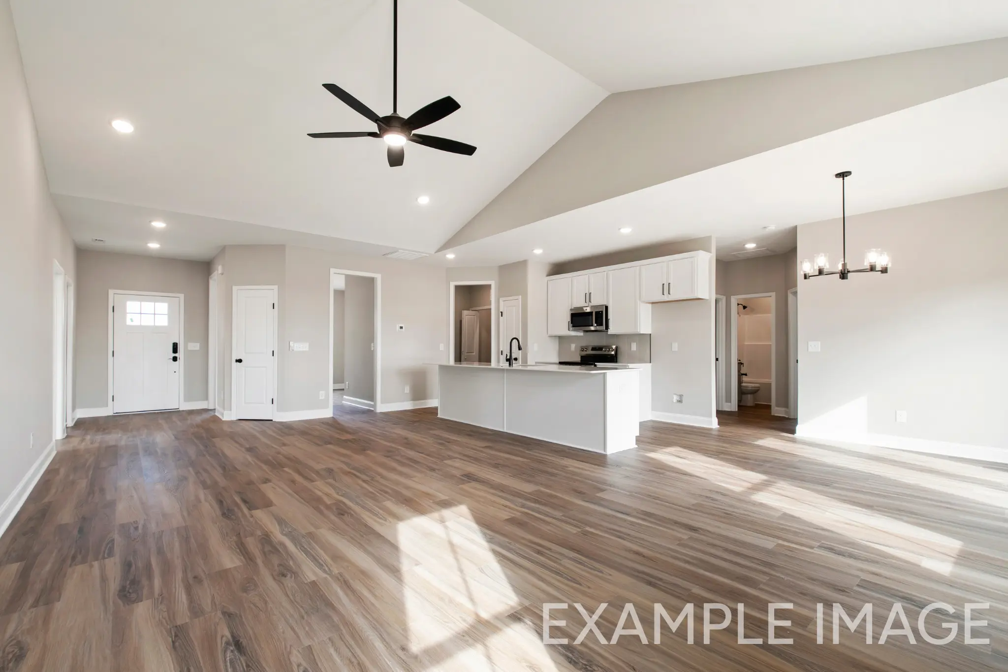 Bainbridge - Interior Photo 8