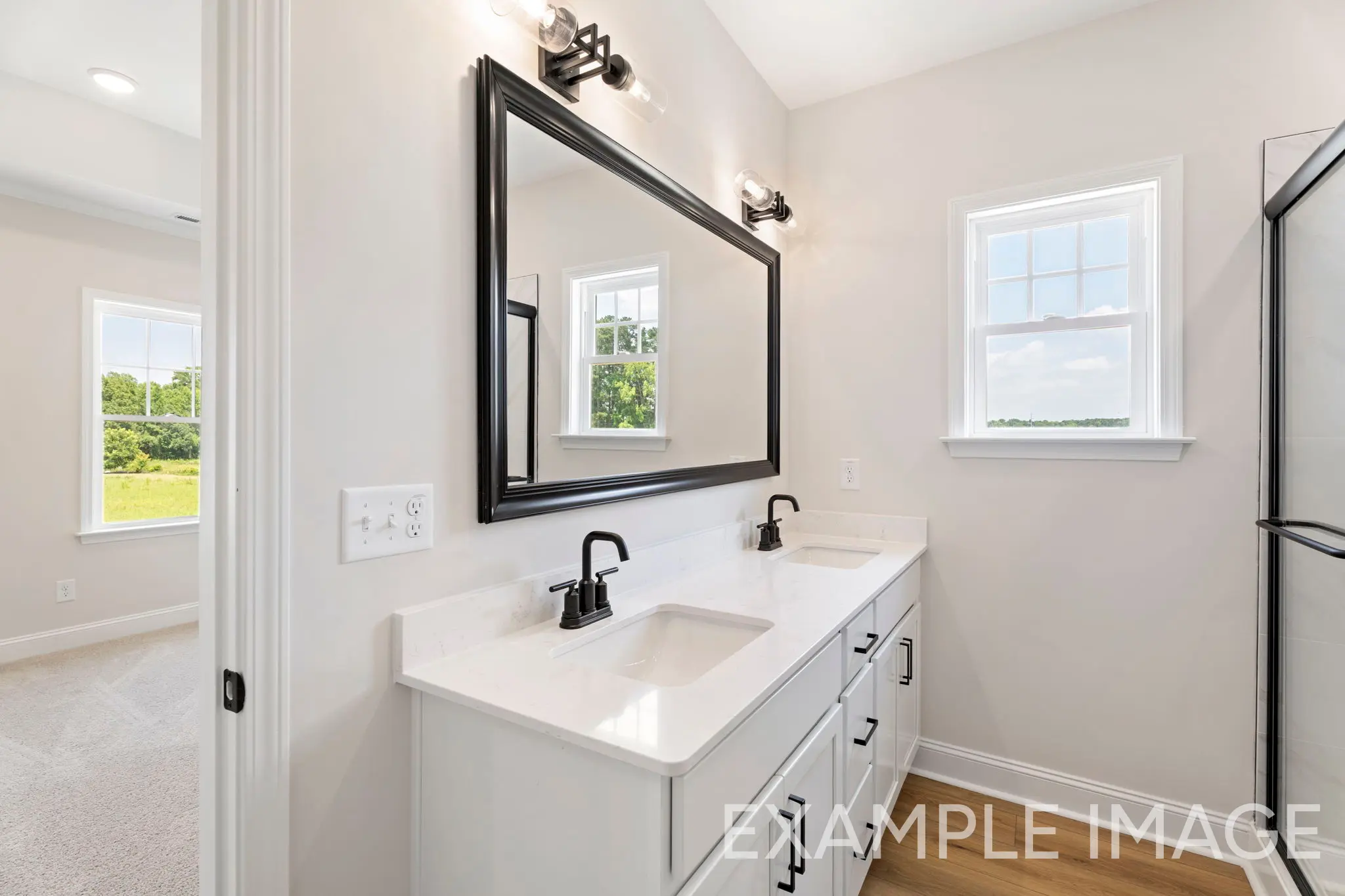 Magnolia - Interior Photo 17