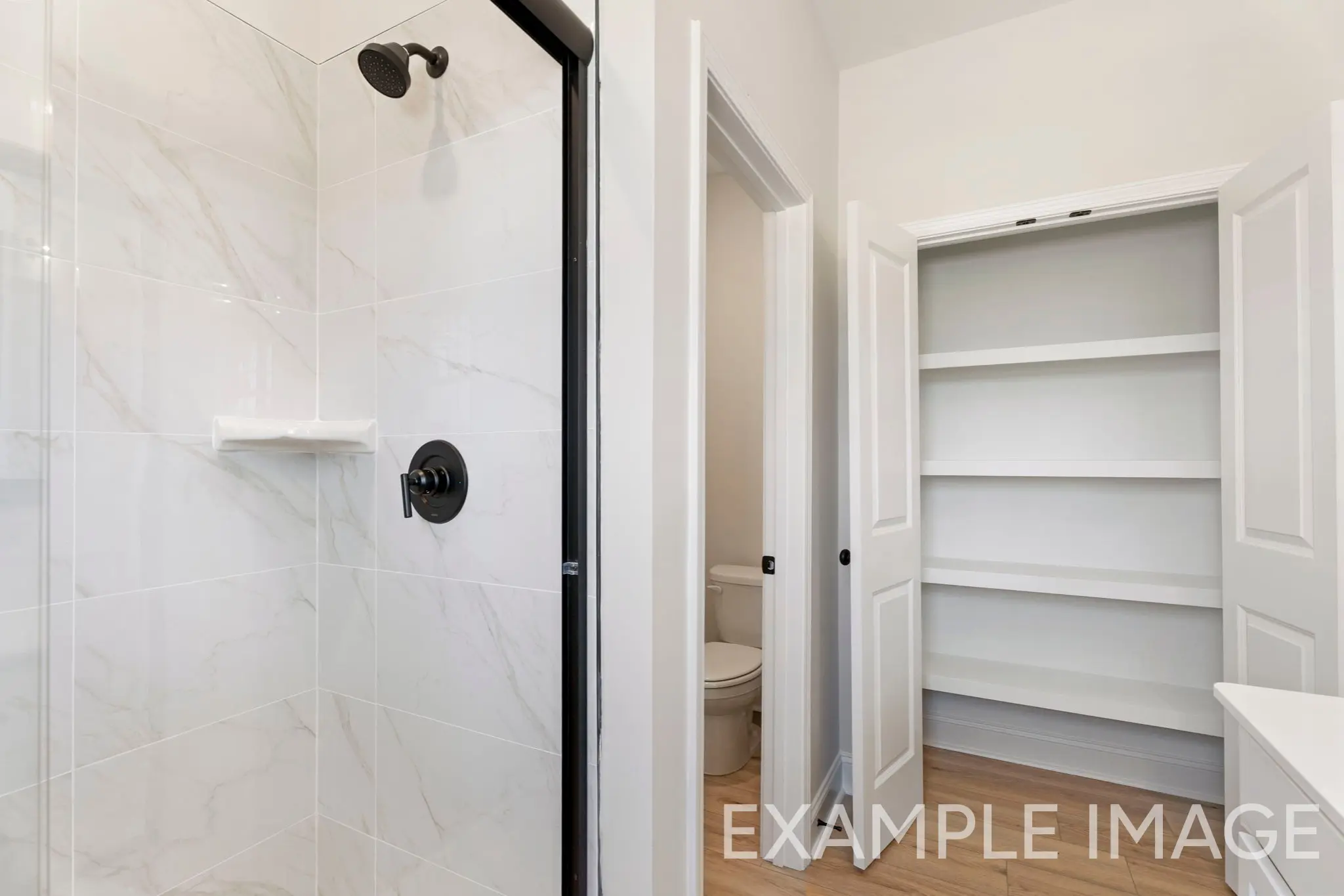 Magnolia - Interior Photo 18