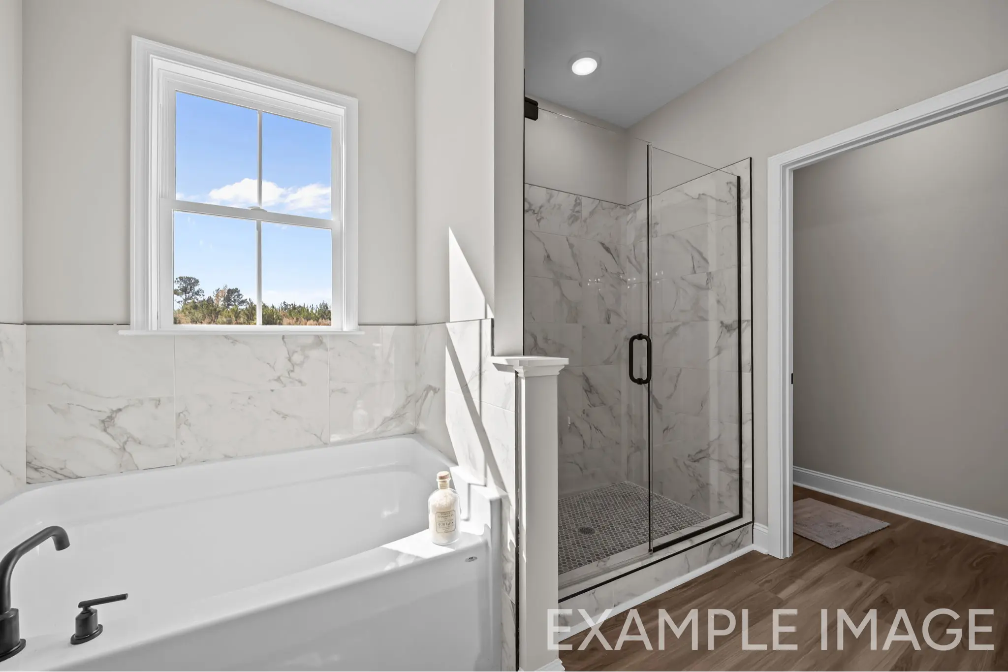 Bancroft - Interior Photo 16