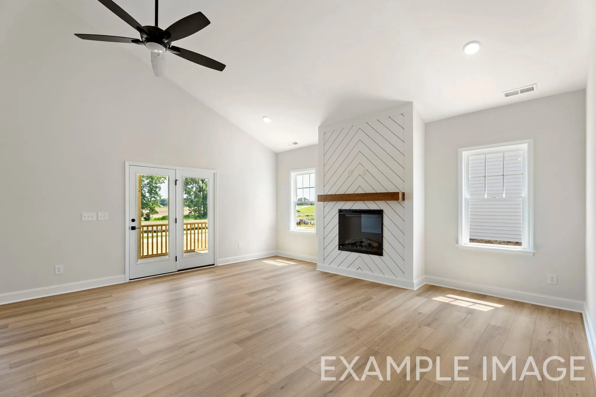 Magnolia - Interior Photo 5