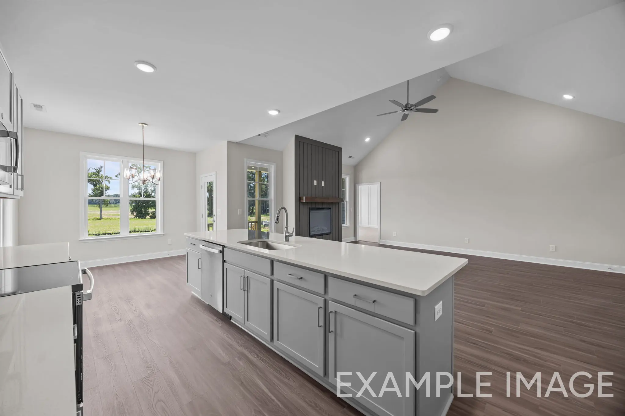 Caldwell - Interior Photo 7