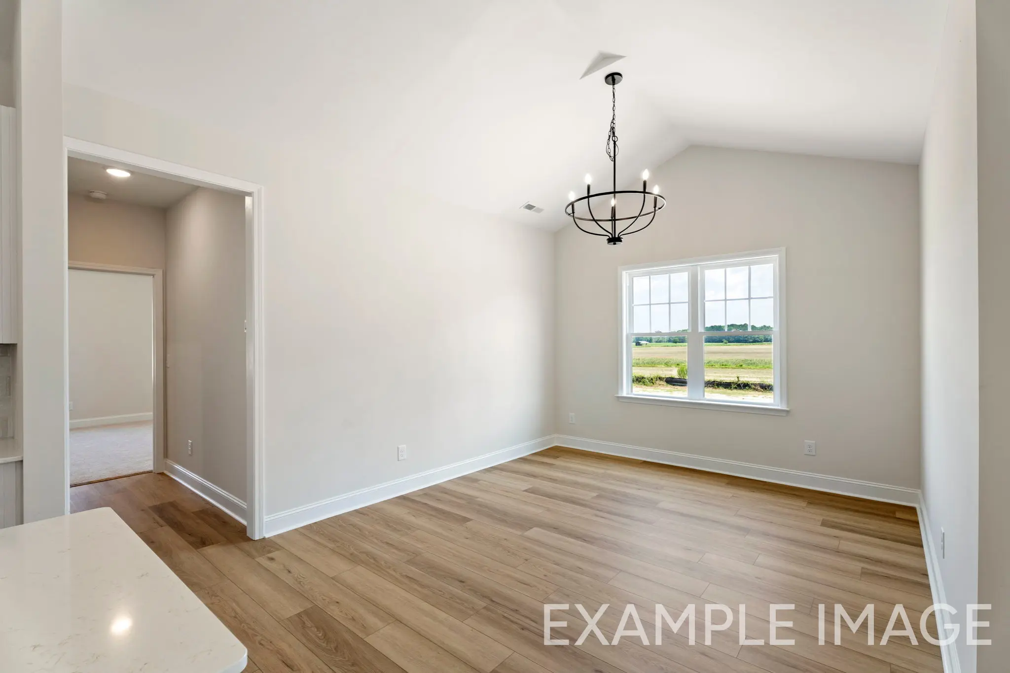 Magnolia - Interior Photo 8