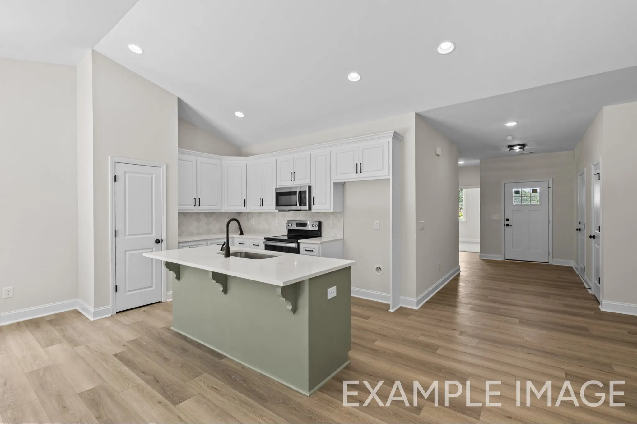 Clarkson - Interior Photo 7