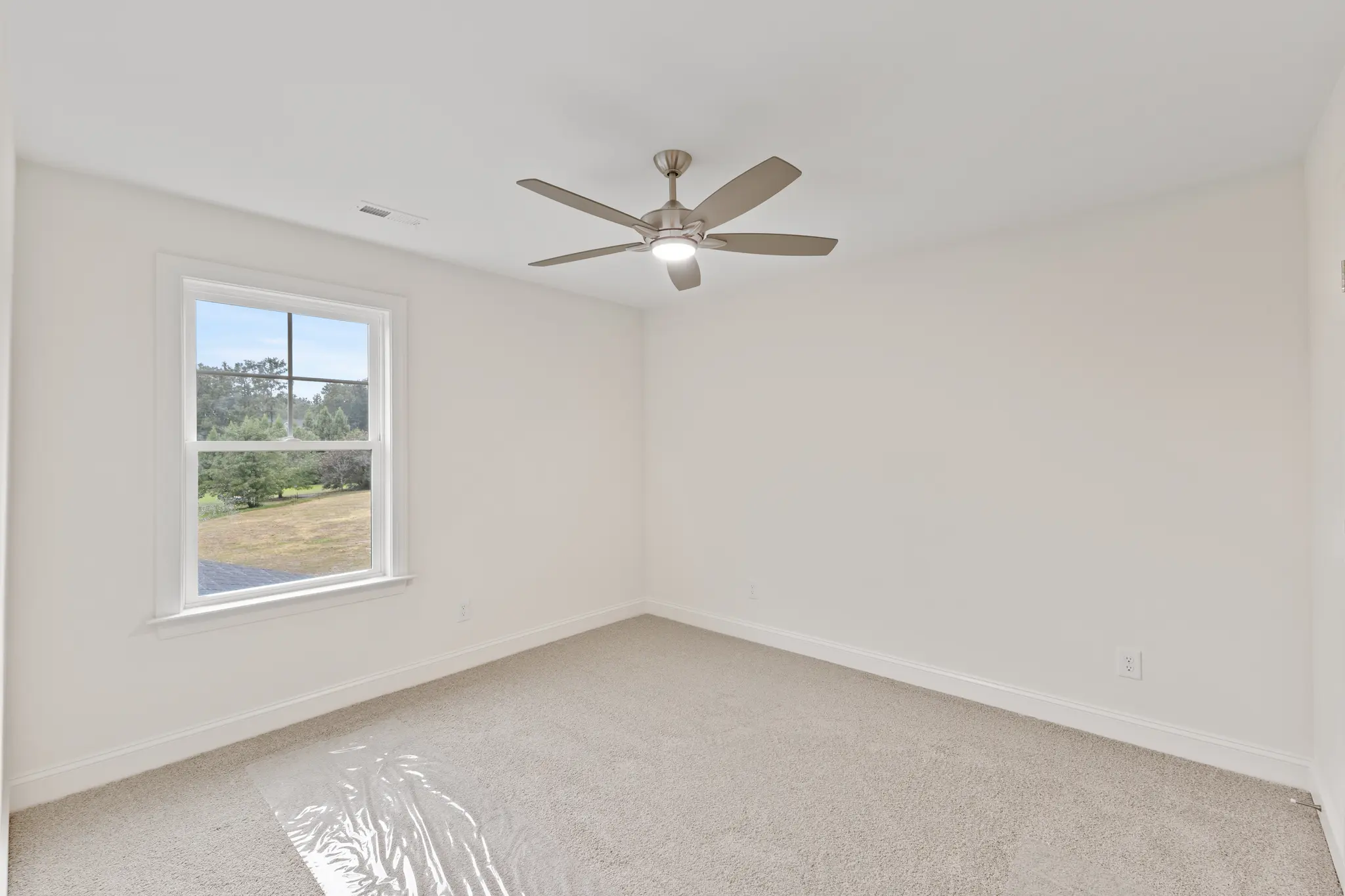 Sullivan - Interior Photo 22