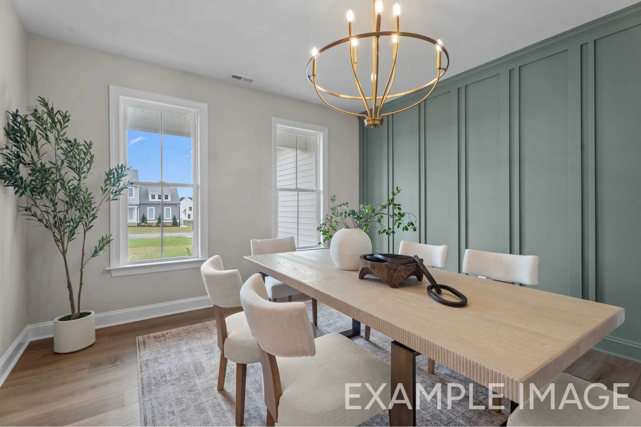 Pierce - Interior Photo 10