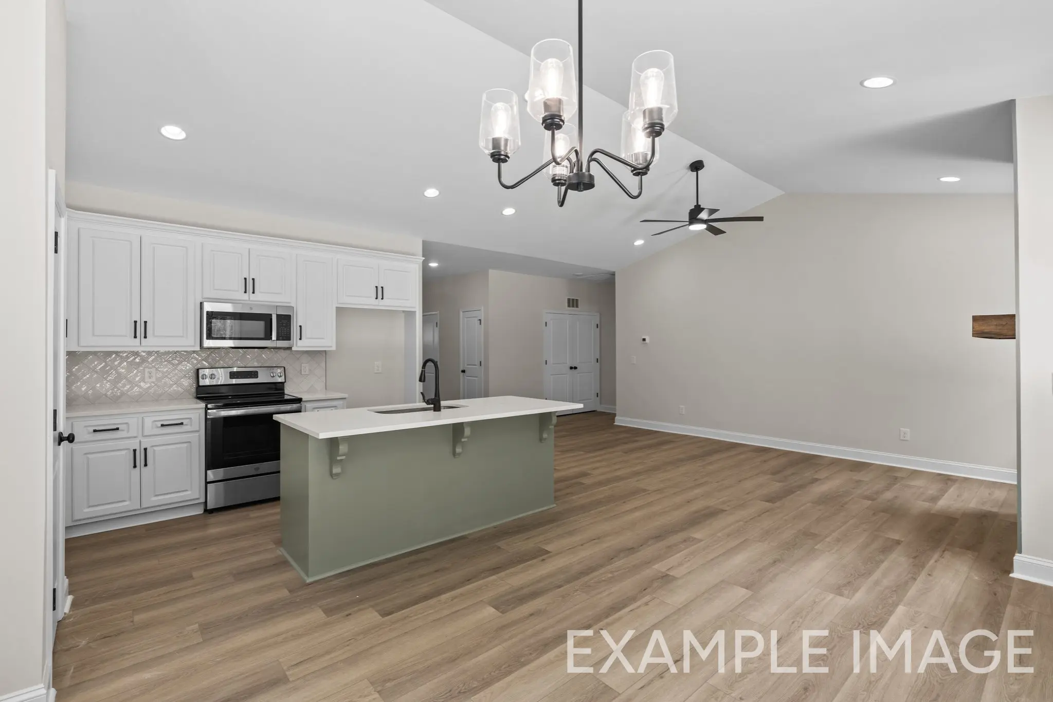 Clarkson - Interior Photo 9