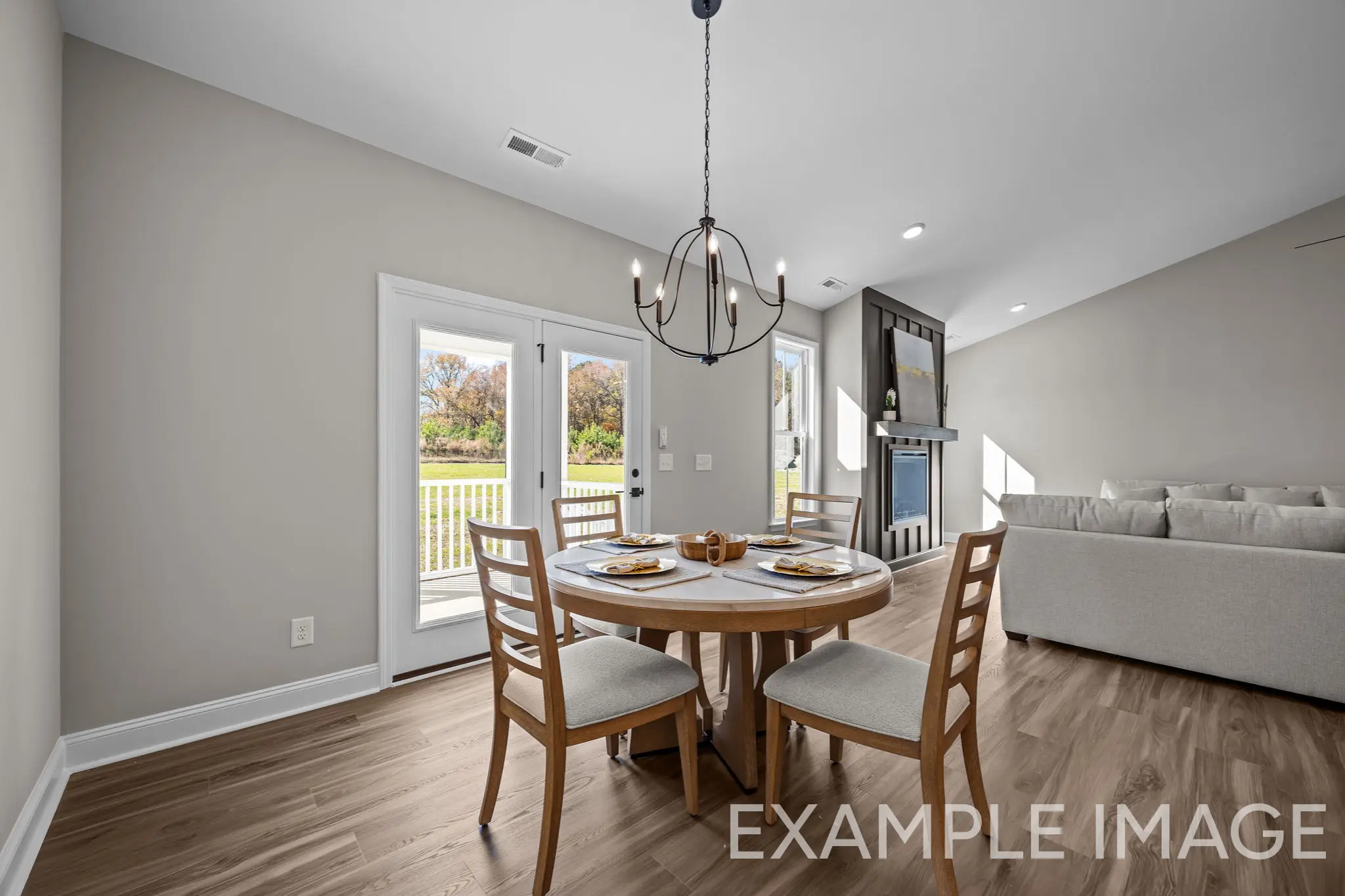 Bancroft - Interior Photo 9