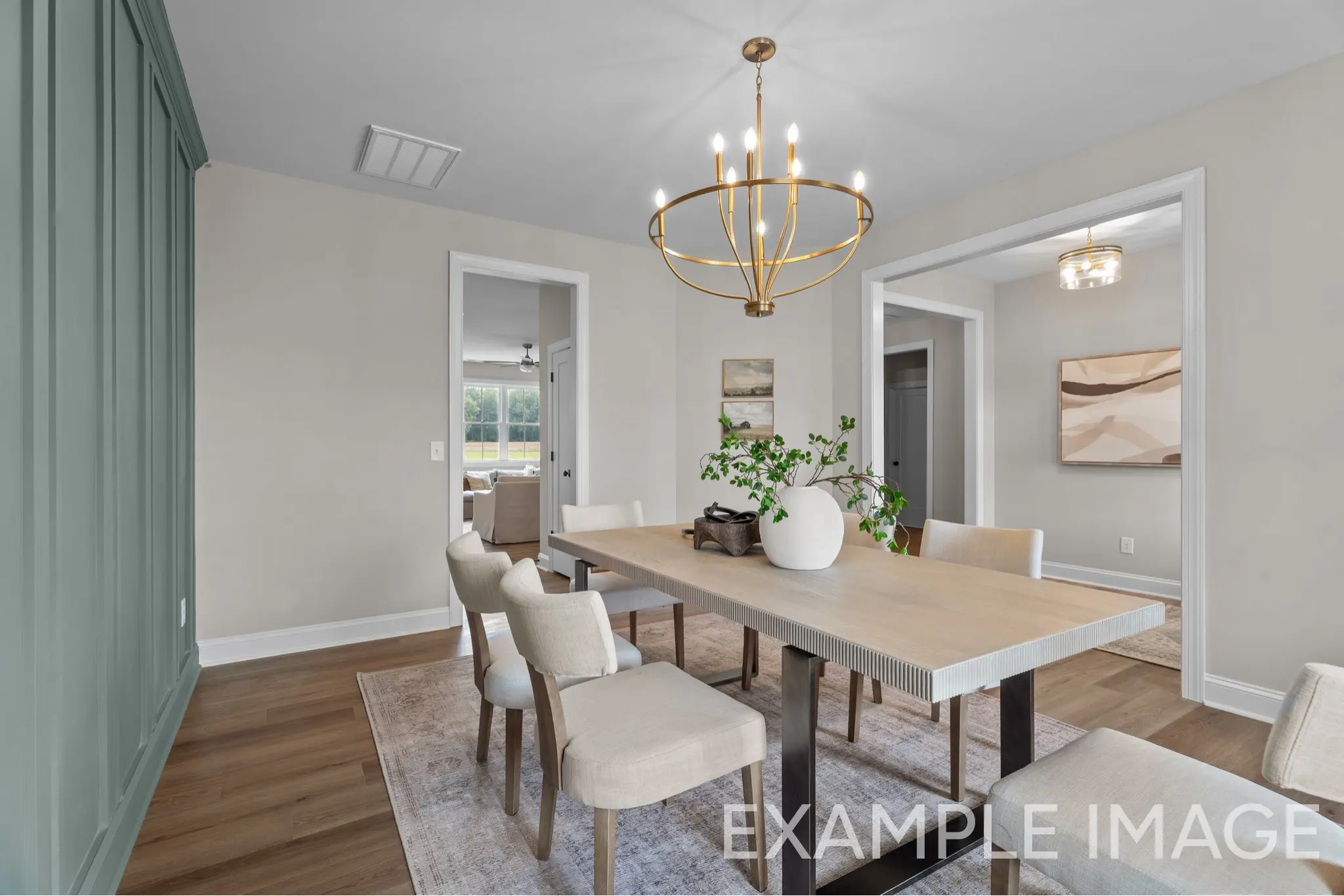 Pierce - Interior Photo 11