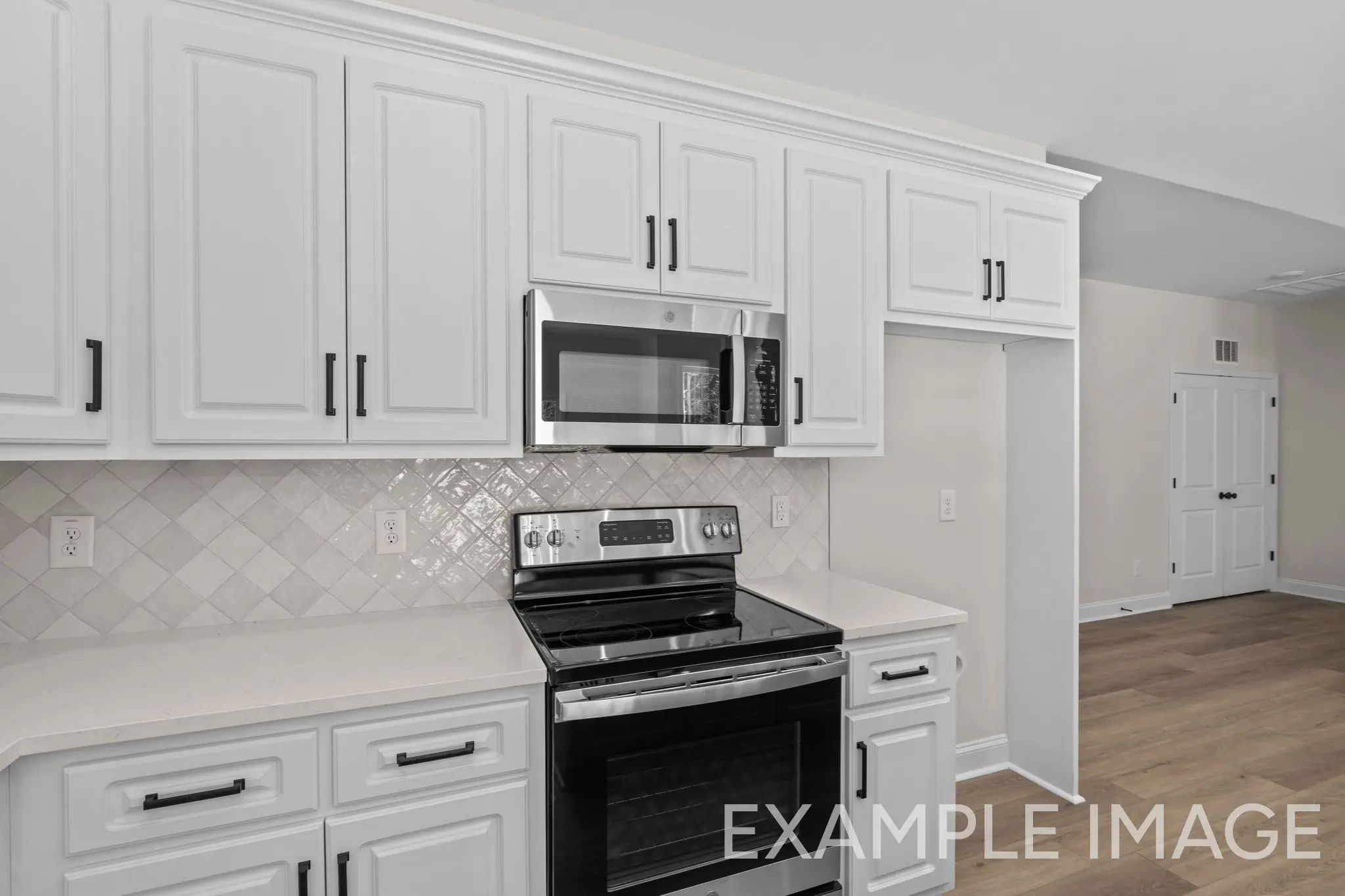 Clarkson - Interior Photo 10