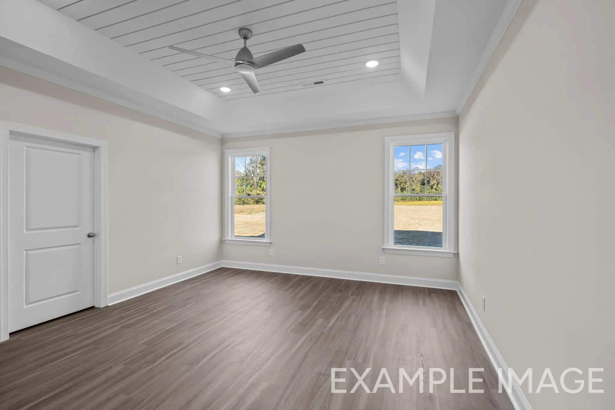 Sullivan - Interior Photo 14