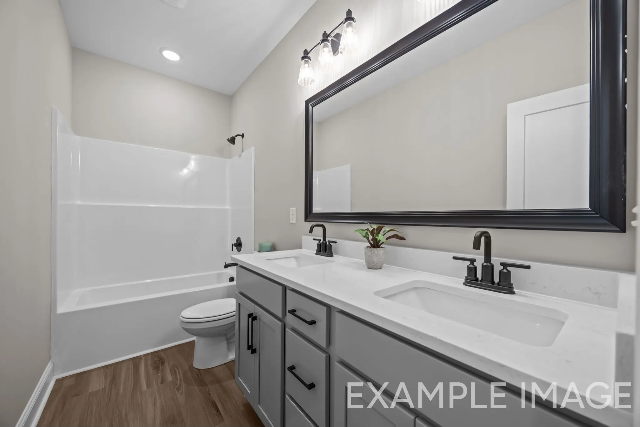 Bancroft - Interior Photo 18