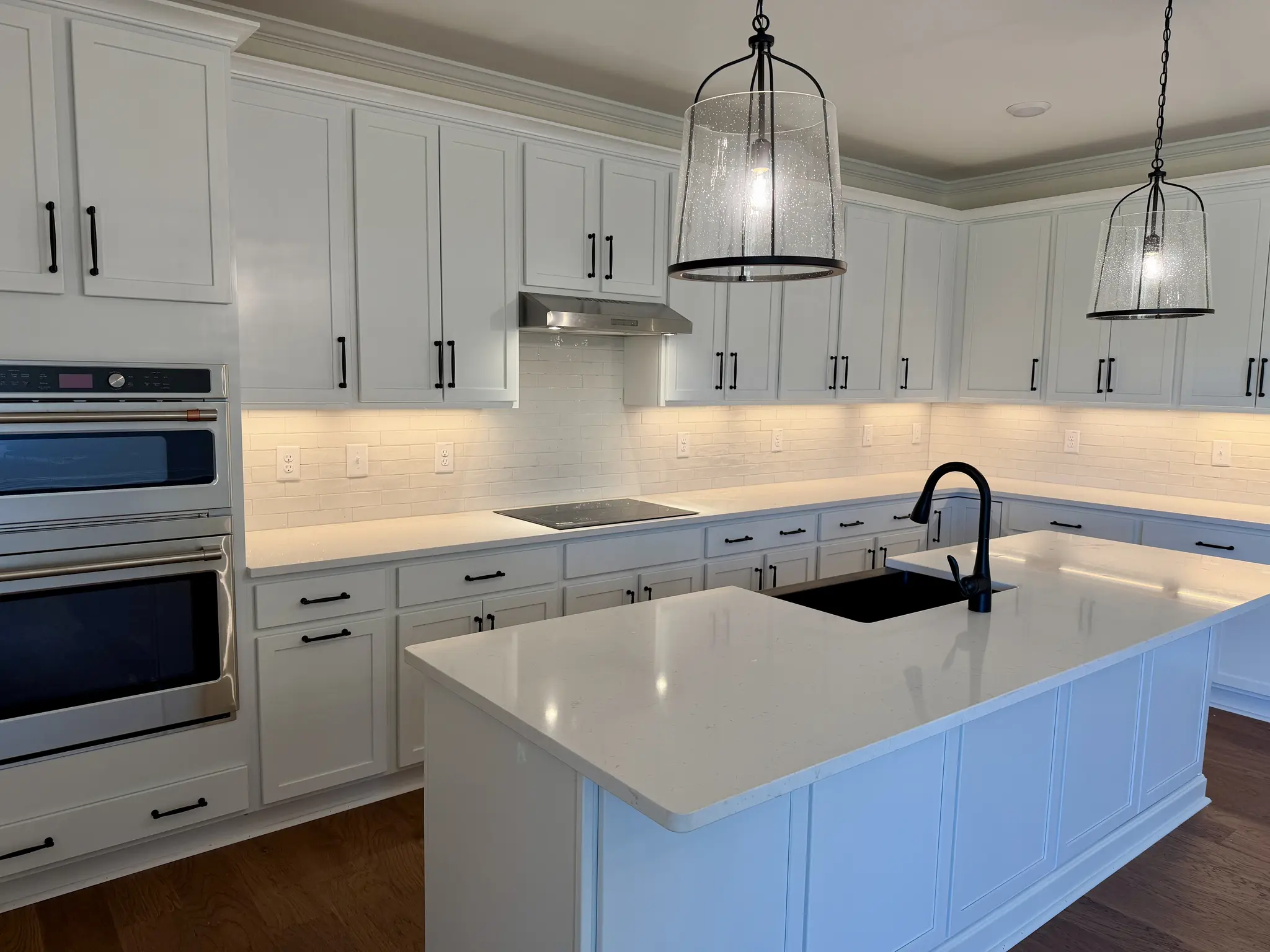 Wilson - Interior Photo 7