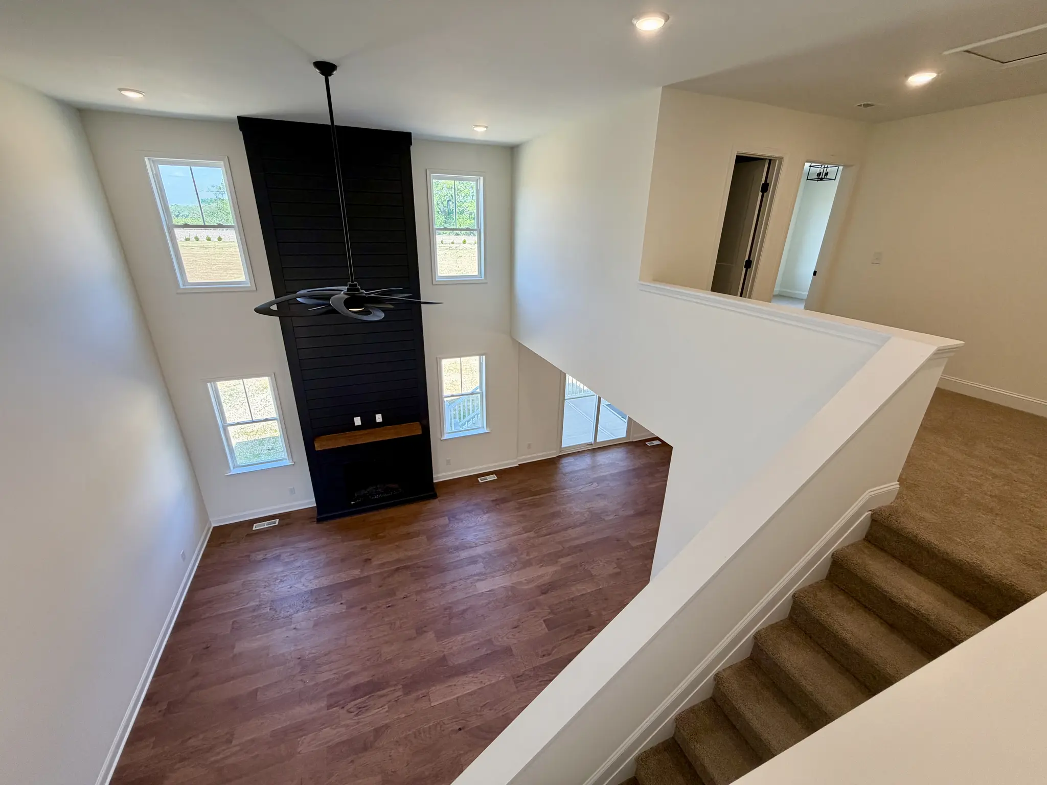 Wilson - Interior Photo 4