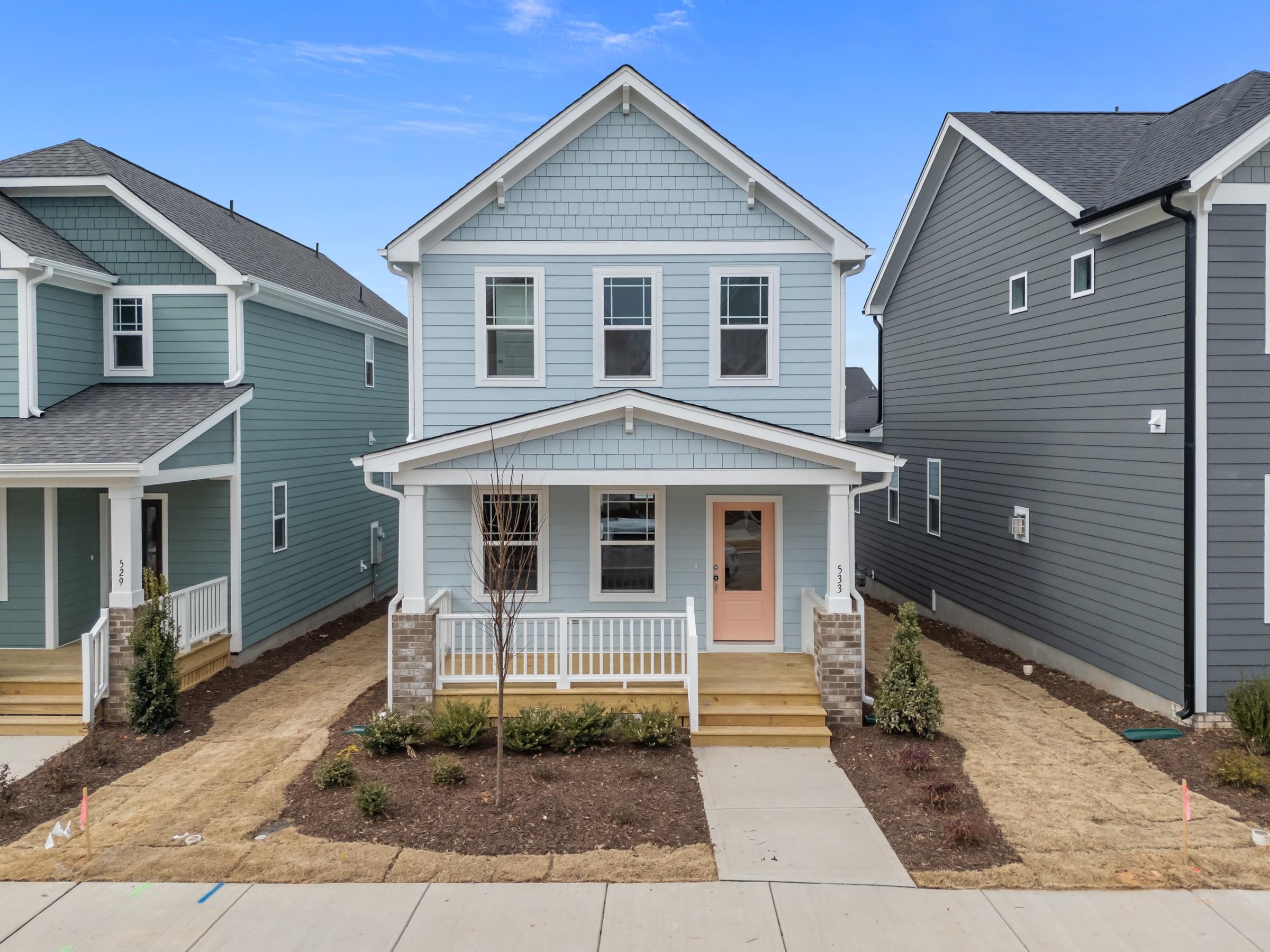 Thumbnail - 533 Folk Song Way