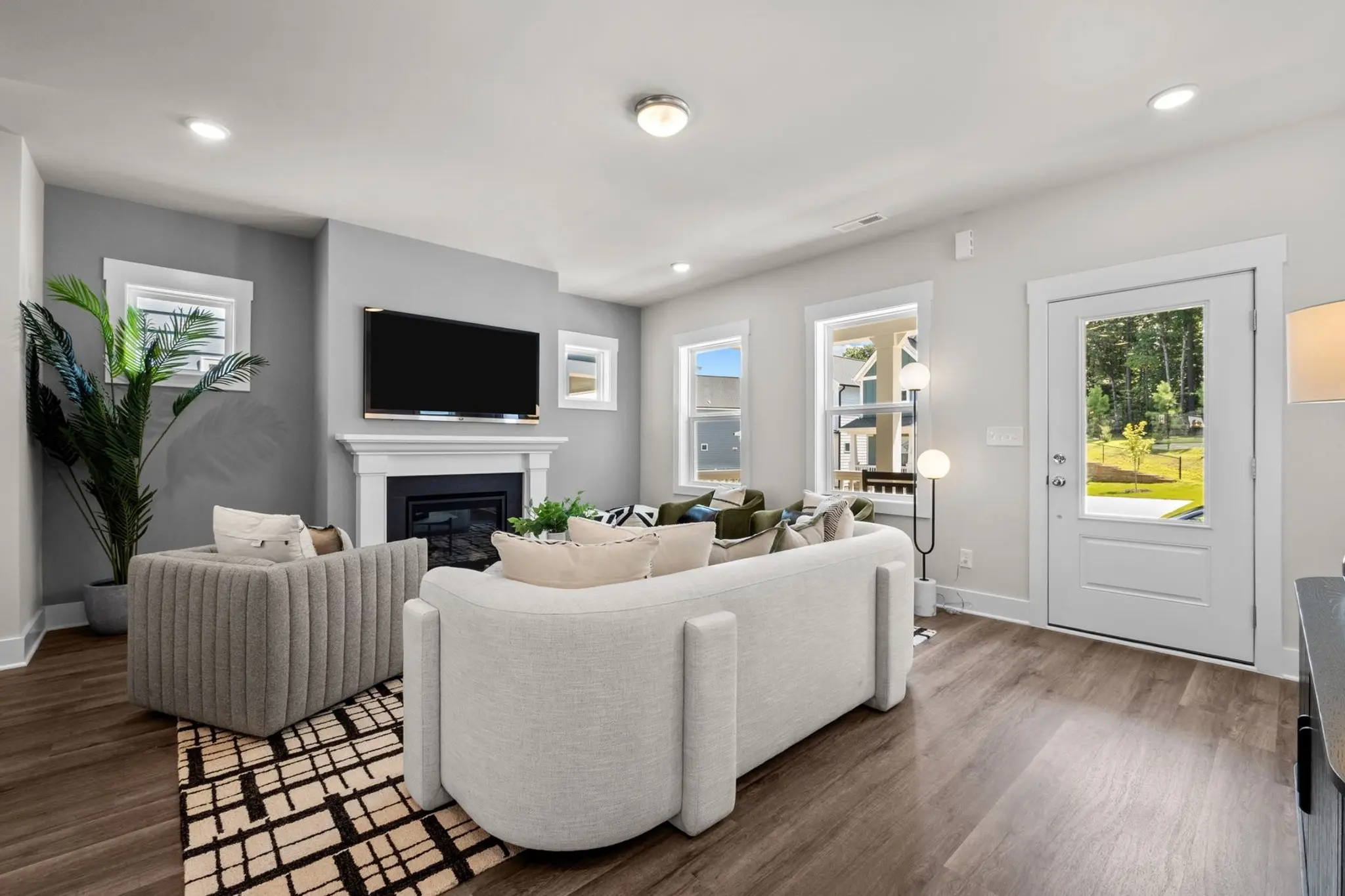 Scissors - Interior Photo 12