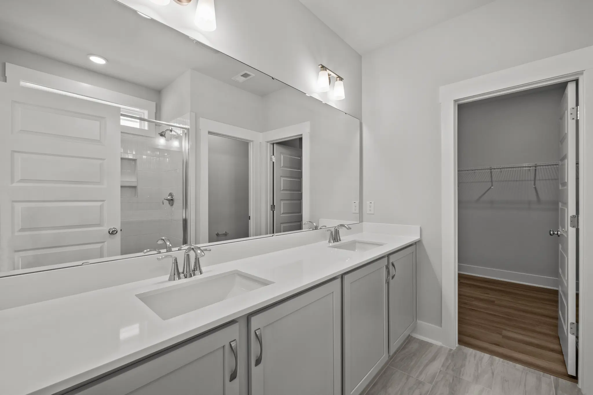 Bliss - Interior Photo 10