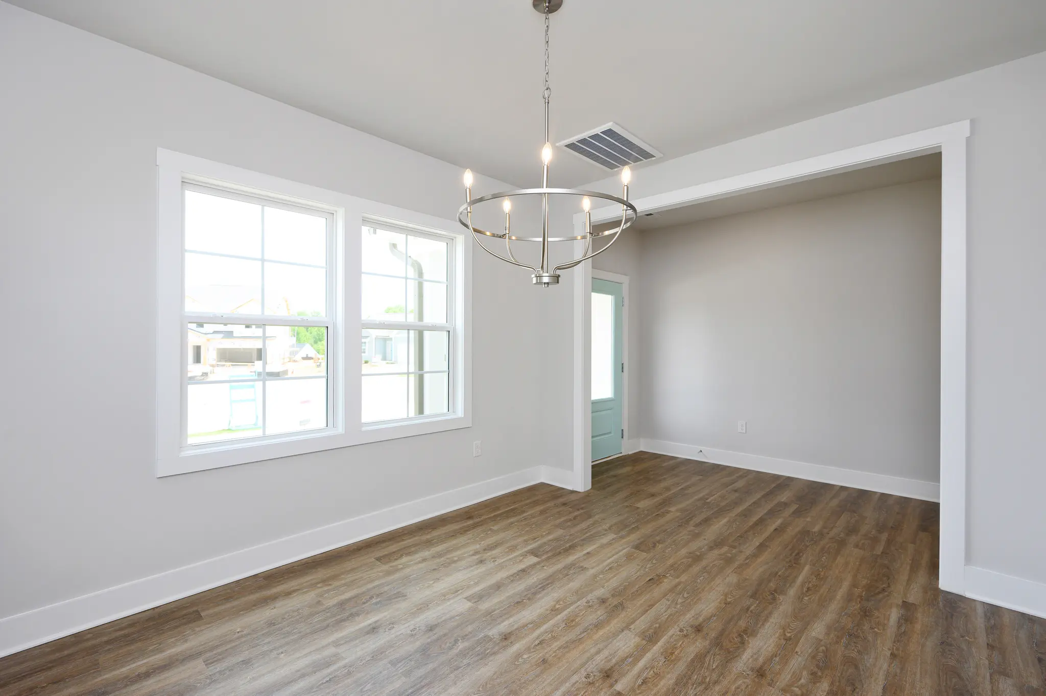 Doorbells and Sleighbells - Interior Photo 6