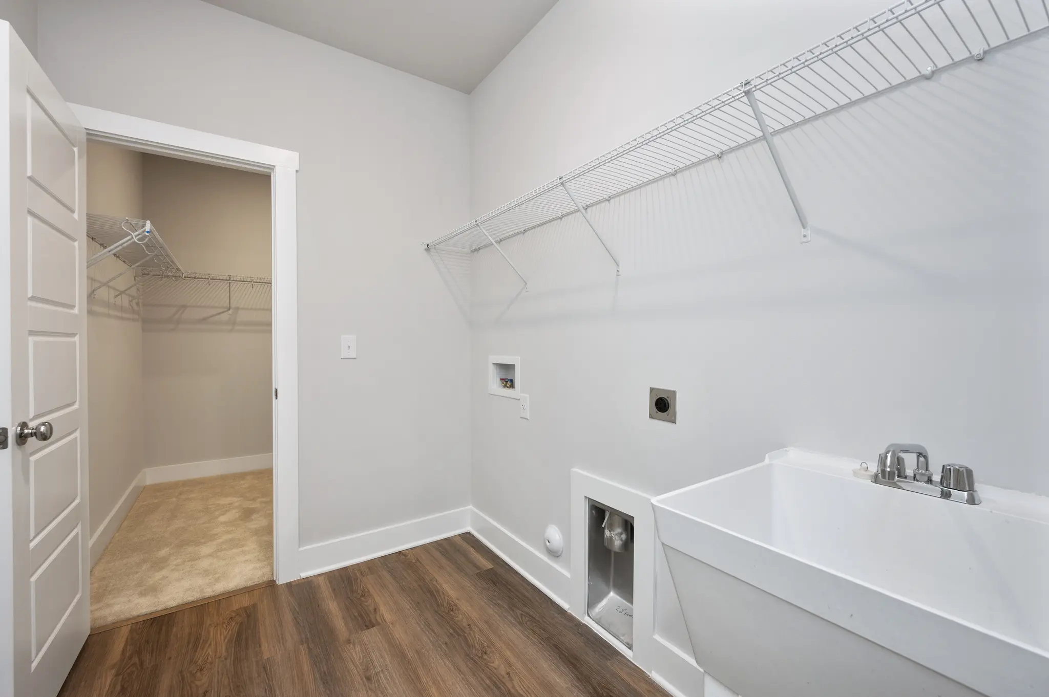 Bright Copper Kettles - Interior Photo 6