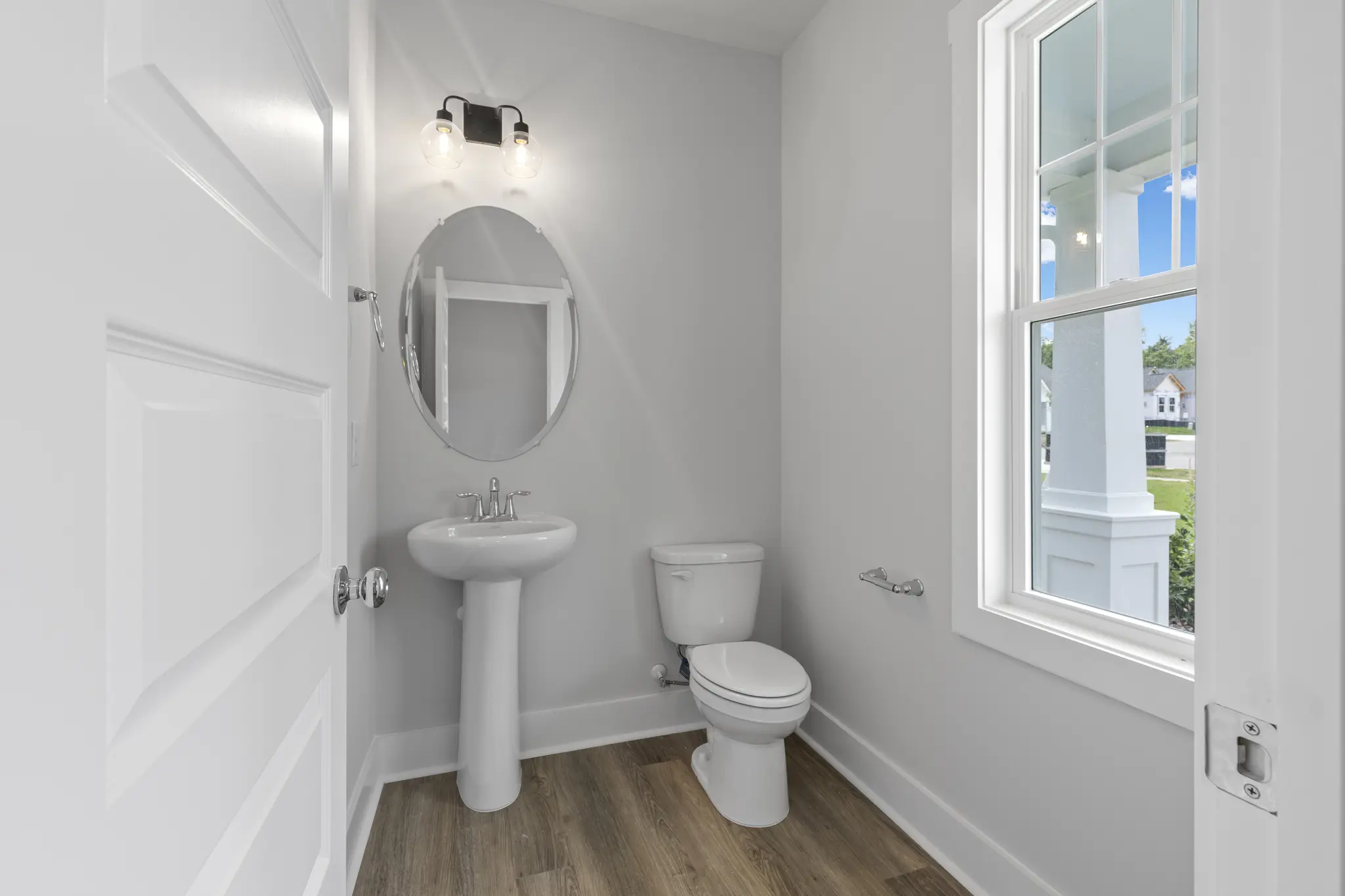 Blue Satin Sashes - Interior Photo 17