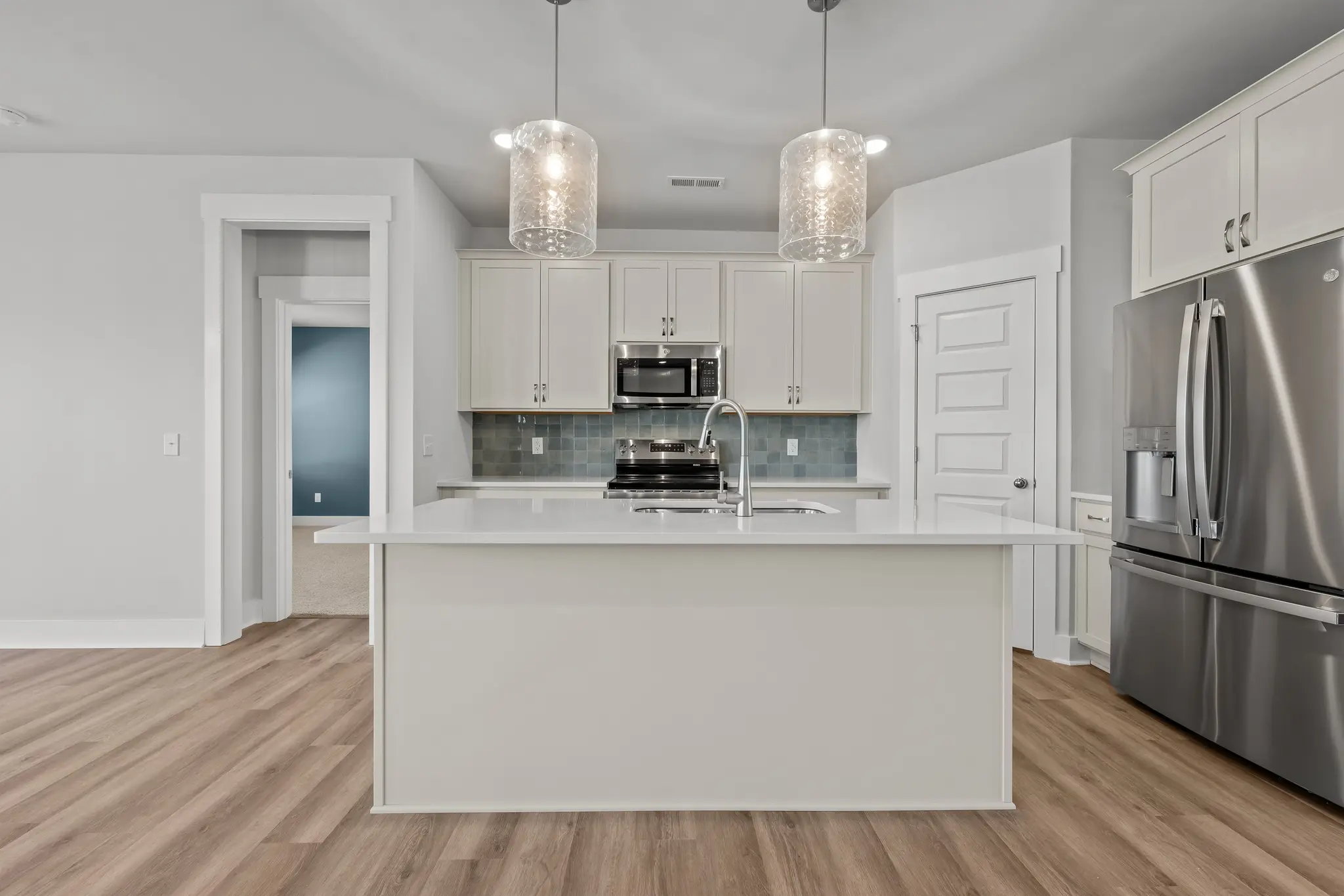 Kitchen (Shown with Sconset Walk Interior Package)