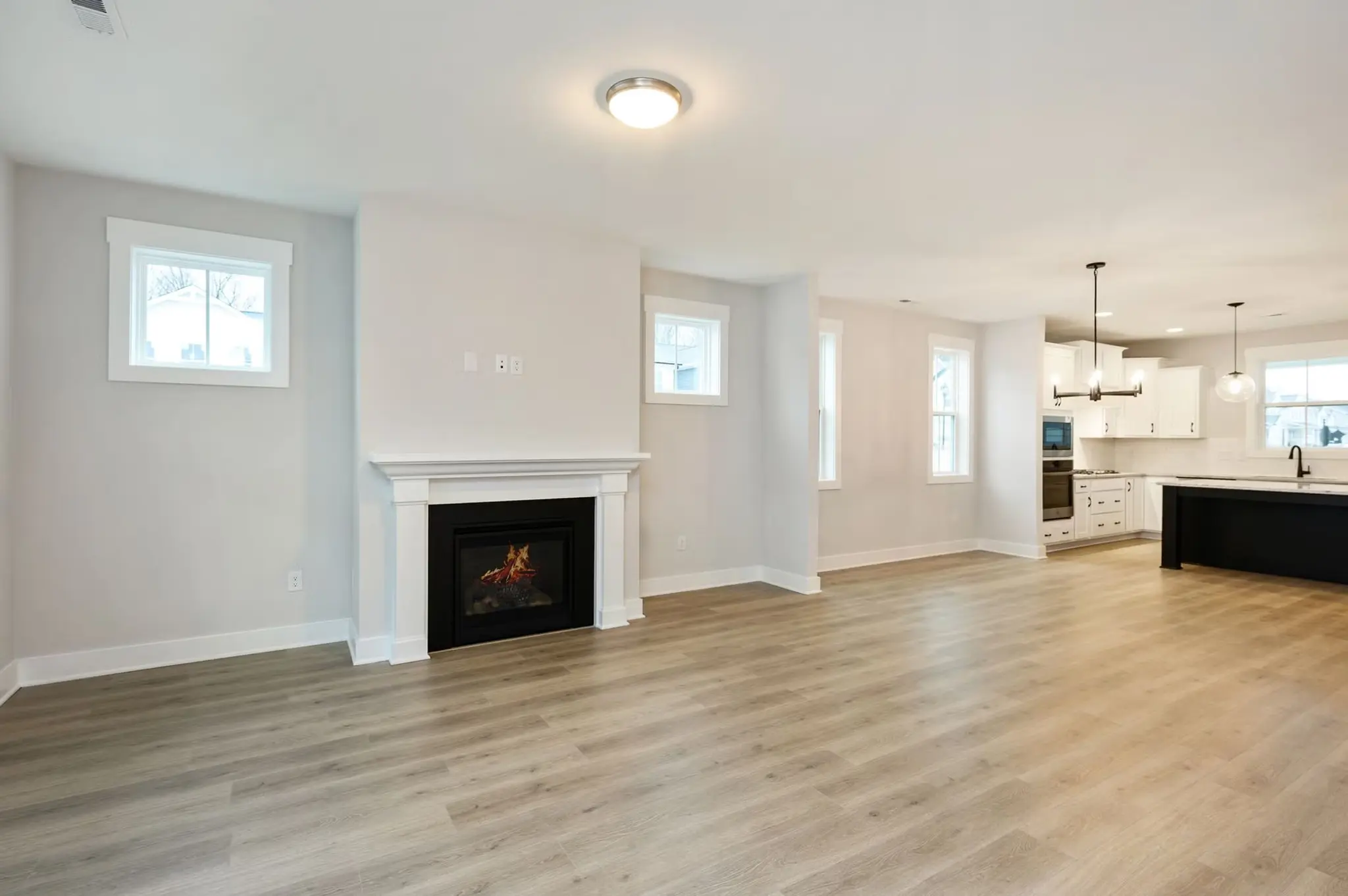 Southbound Train - Interior Photo 8