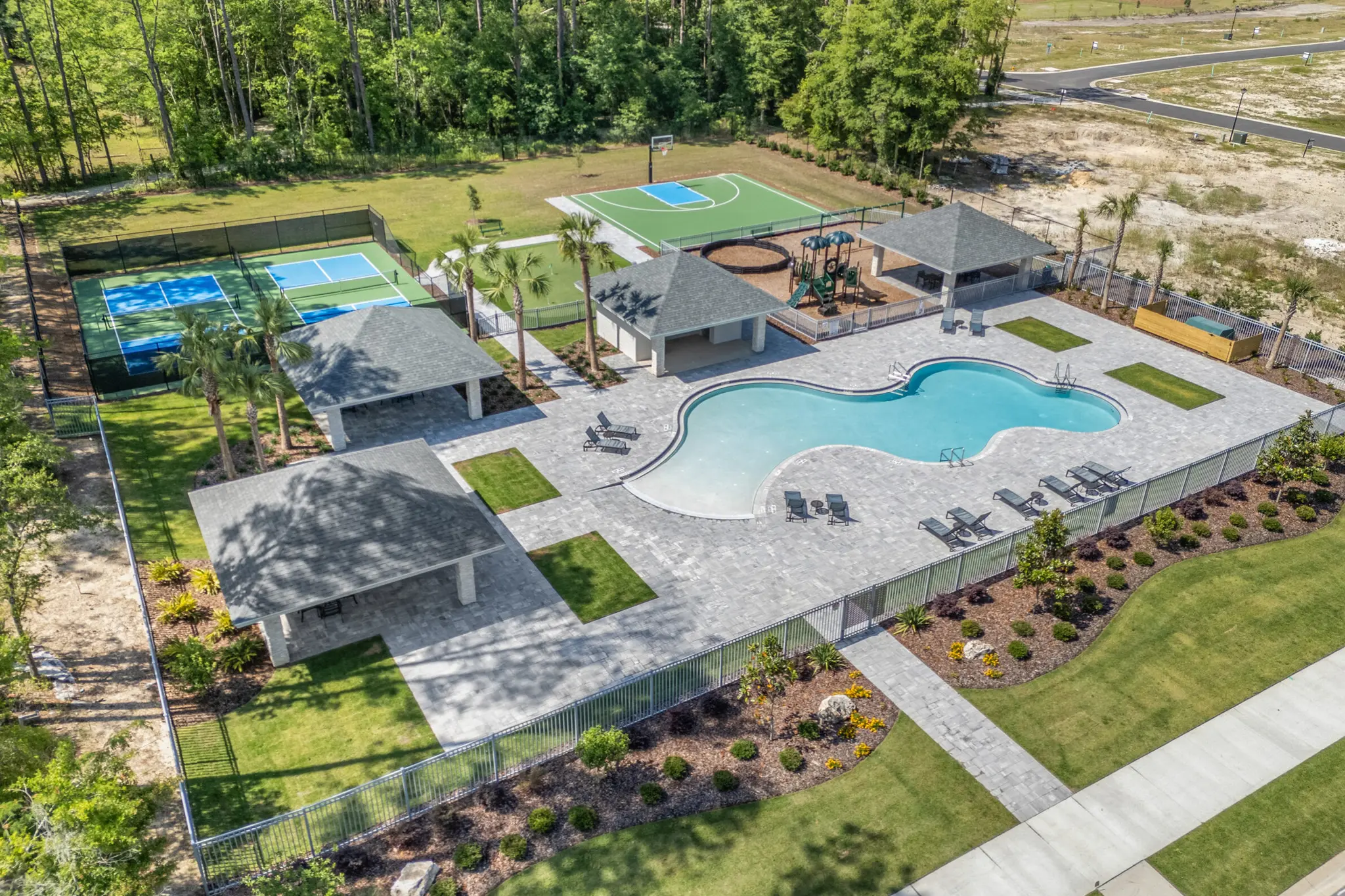 Thumbnail - Laureate Village