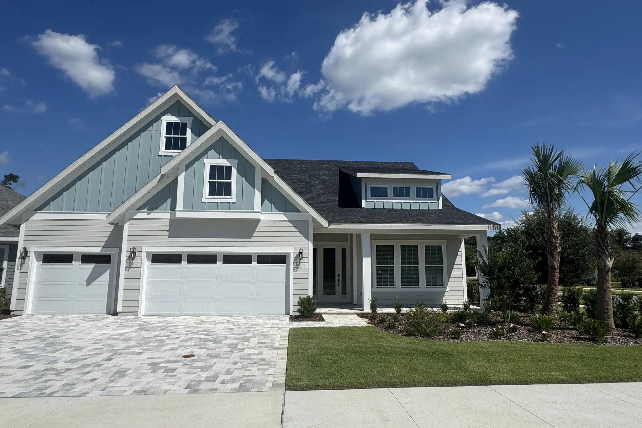 Thumbnail - 661 SW 144th DR