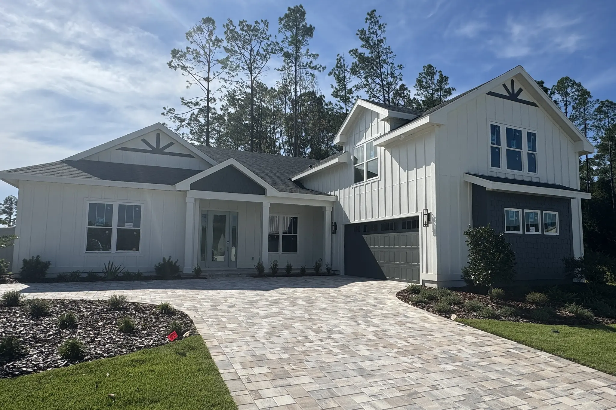 Thumbnail - 844 SW 145th DR