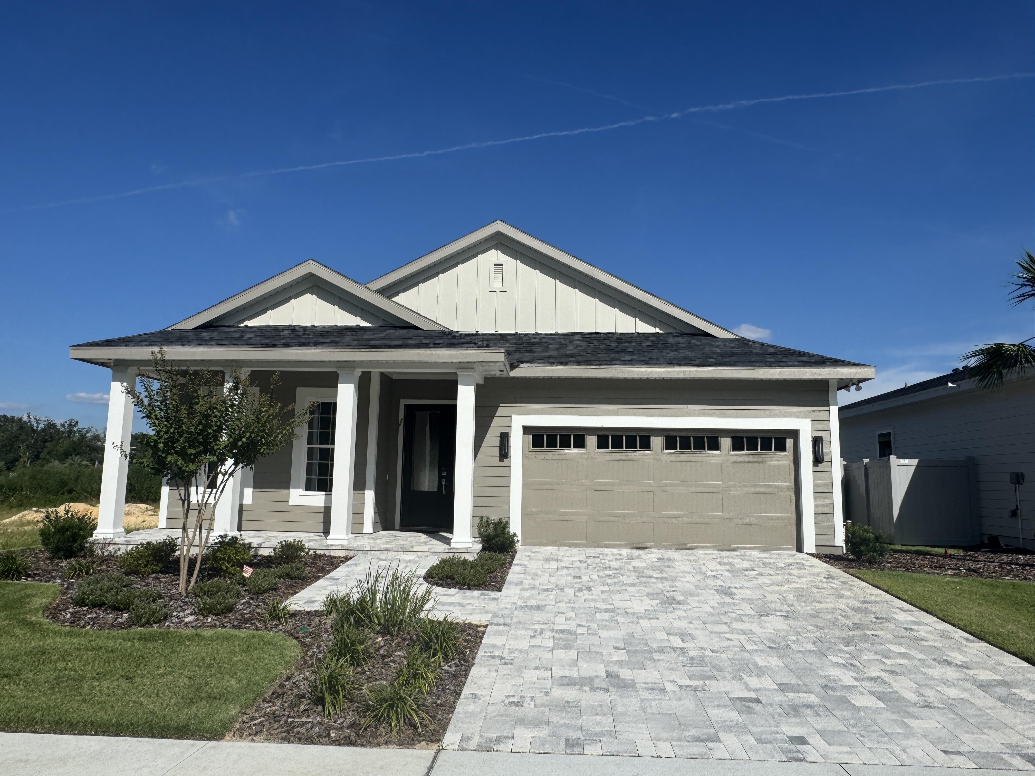 Thumbnail - 829 SW 145th DR