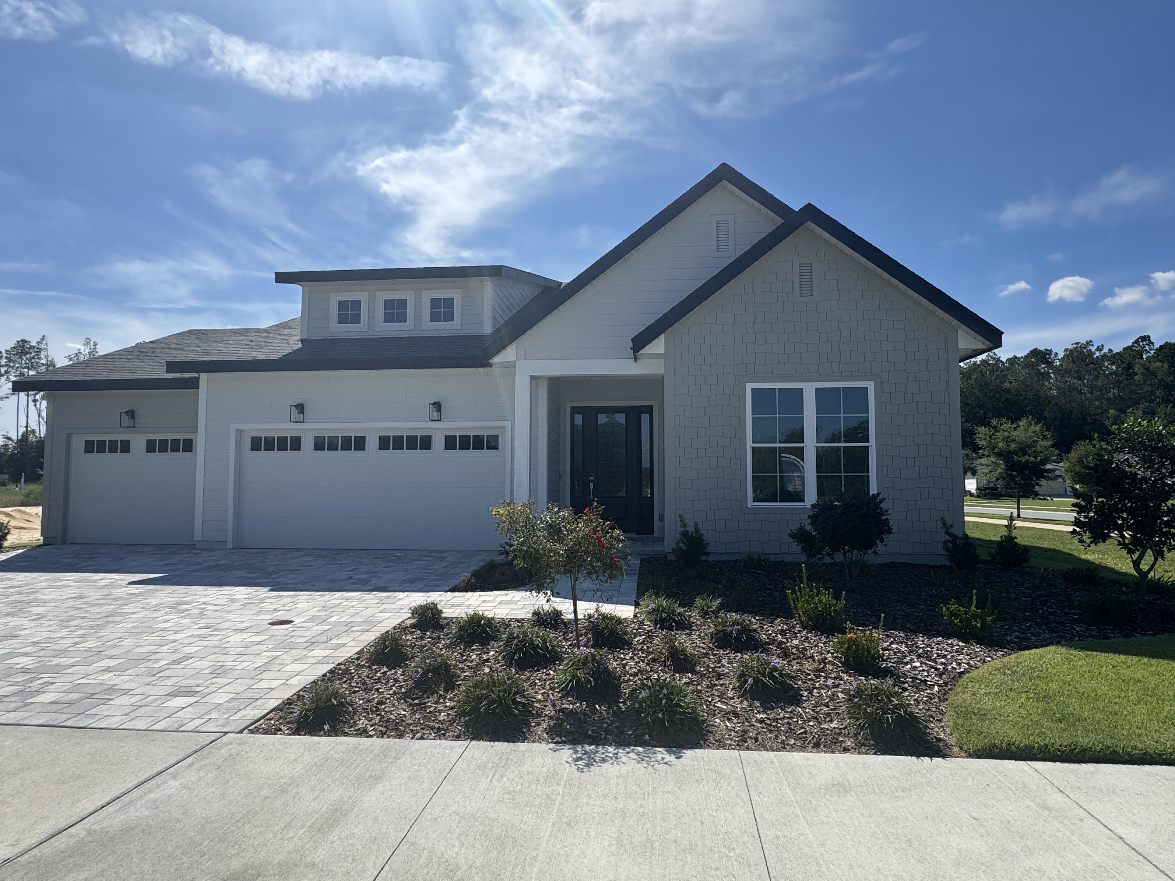 Thumbnail - 804 SW 144th DR