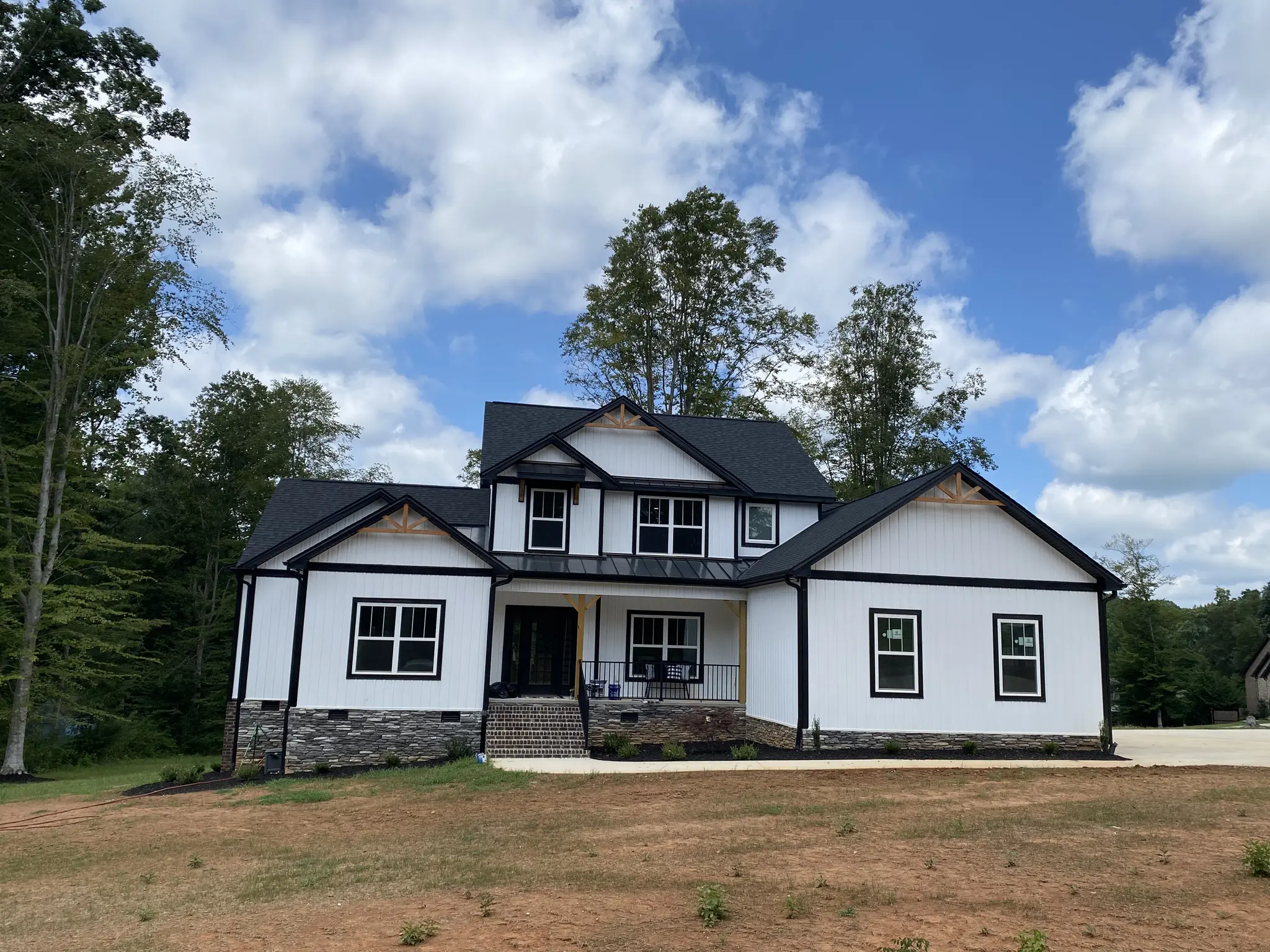 Charlotte - Exterior Photo 2